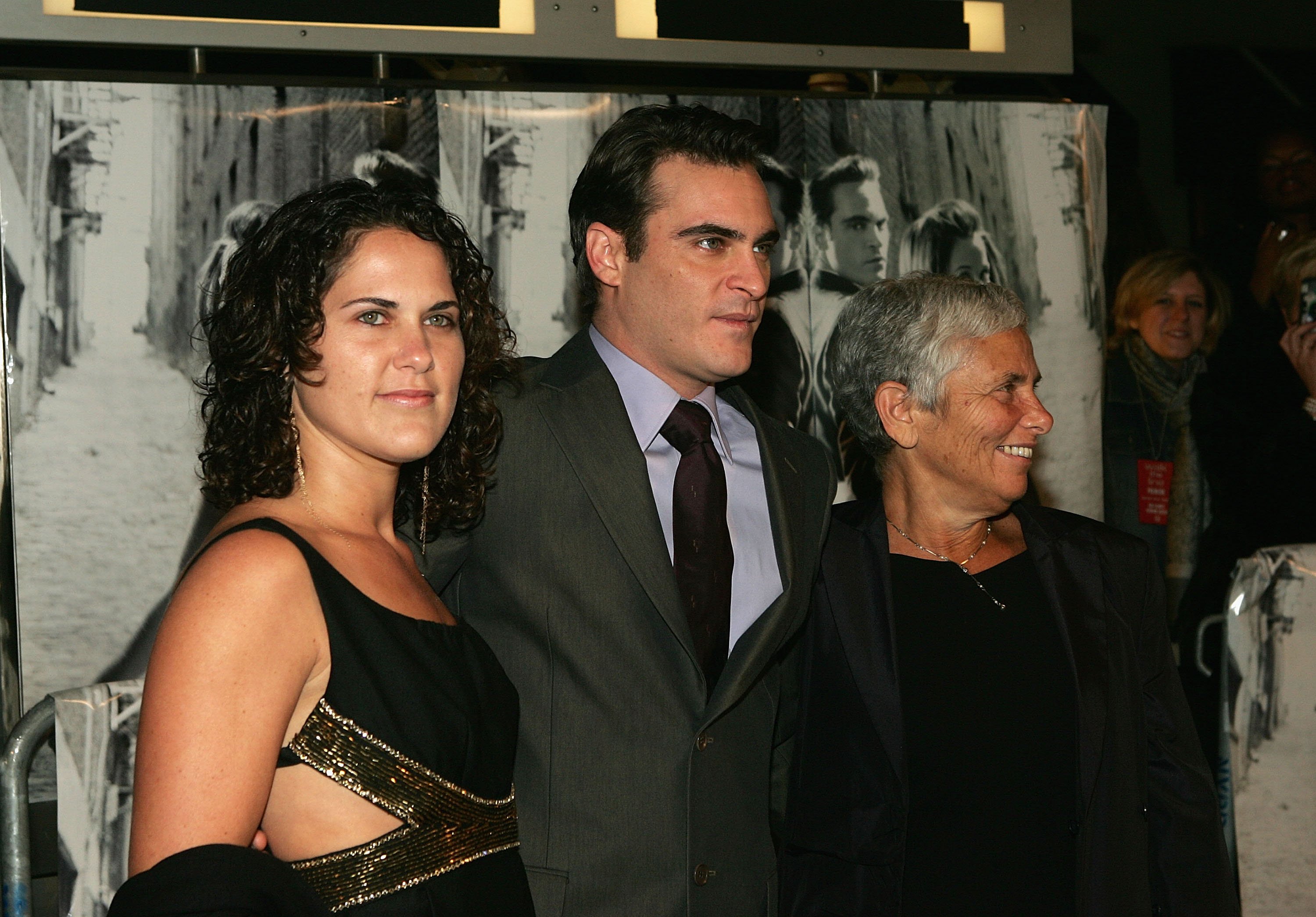 Joaquin Phoenix Sister