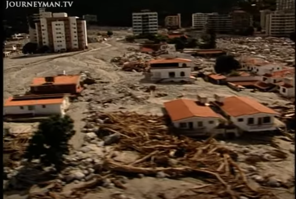 Vargas state in Venezuela seen devastated by a landslide in December 1999, from a video posted on August 2, 2022 | Source: YouTube/Journeyman Pictures