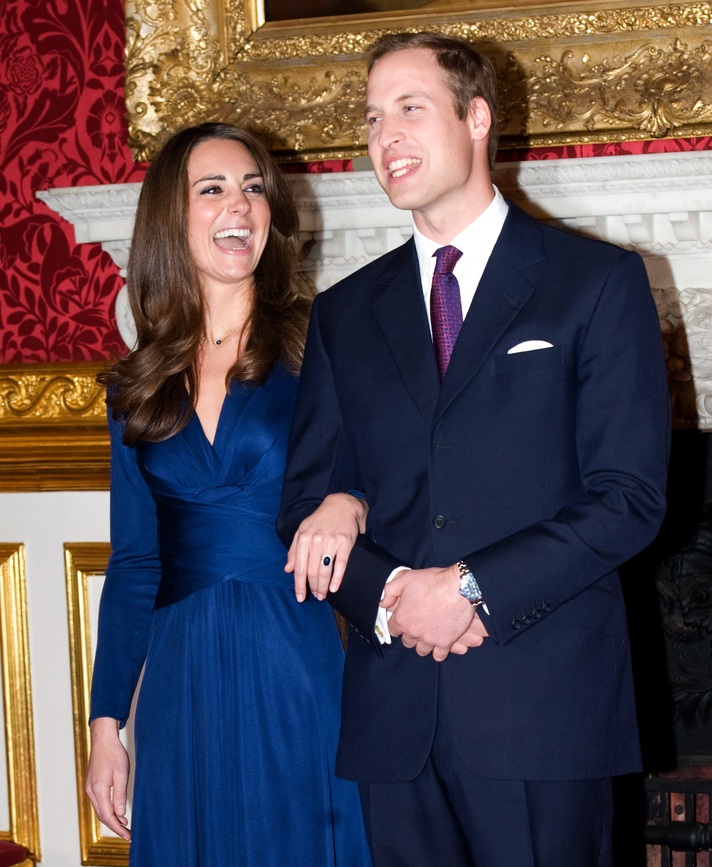 Prince William and Kate Middleton posing for photographs during the announcement of their engagement in the State Apartments of St James Palace on November 16, 2010, in London, England | Source: Getty Images