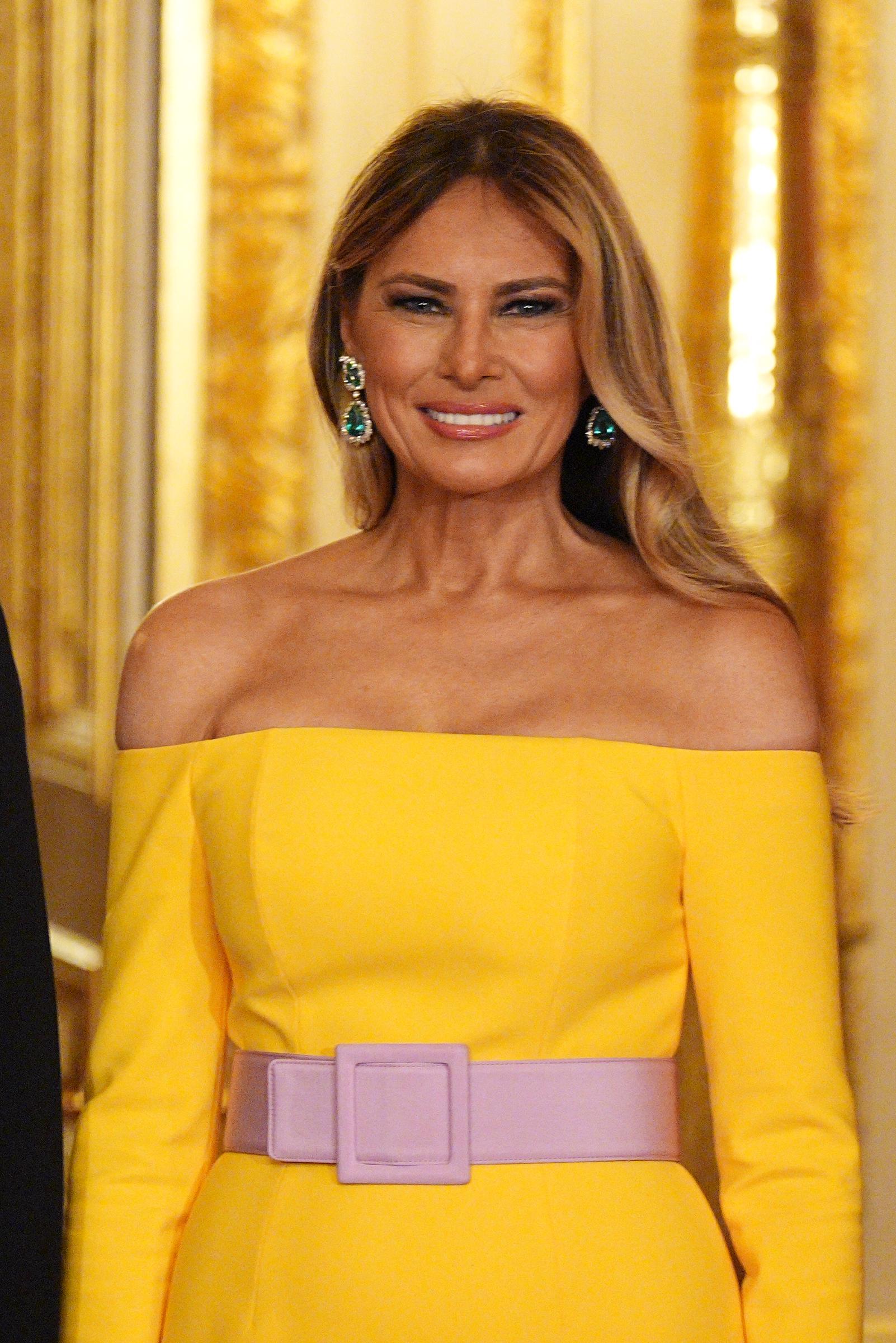 Melania Trump smiling at the State Banquet hosted by King Charles III and other members of the royal family during the Trumps' UK state visit in Windsor, England on September 17, 2025. | Source: Getty Images
