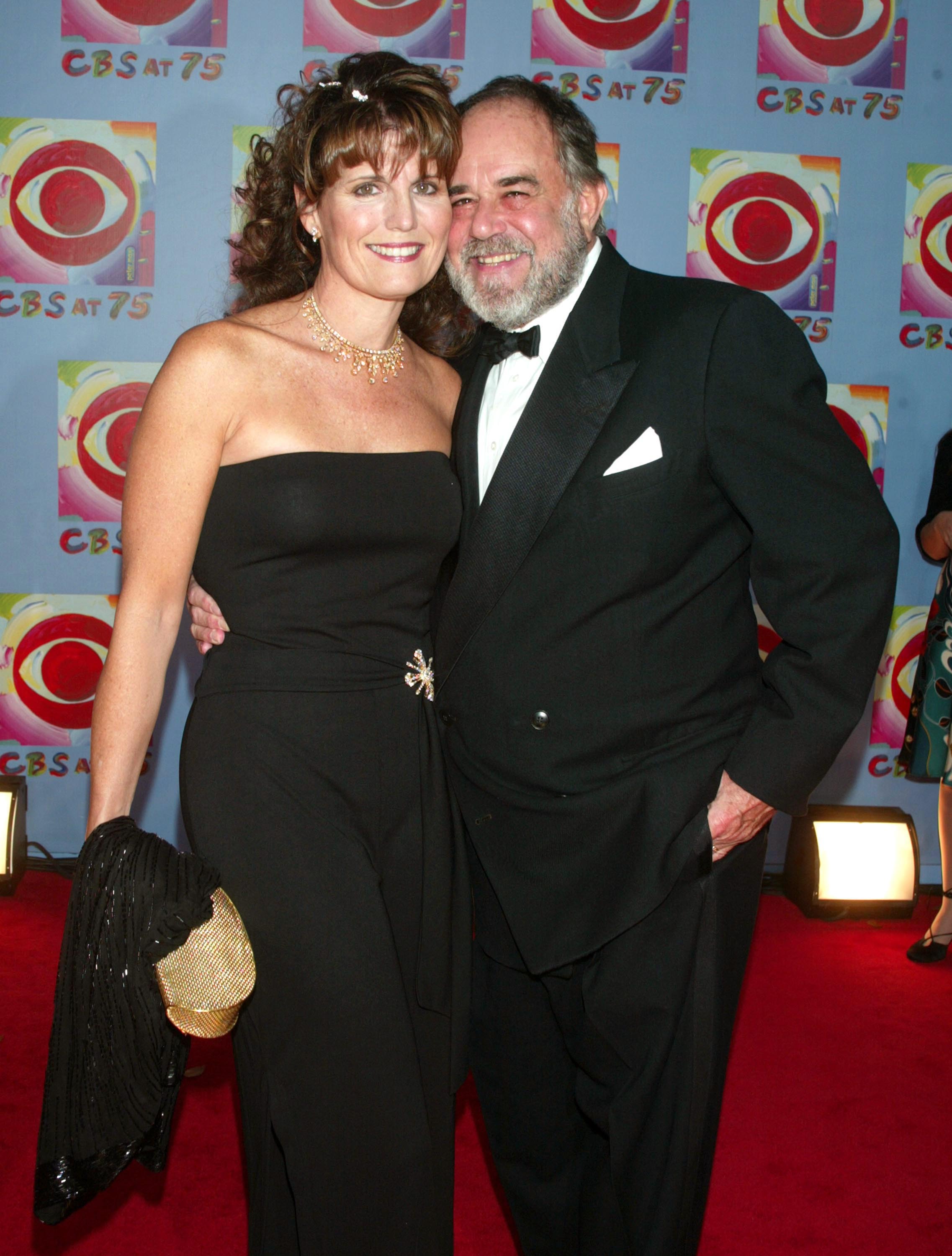 Lucie Arnaz and Laurence Luckinbill at the CBS at 75 at Hammerstein Ballroom in 2003 | Source: Getty Images
