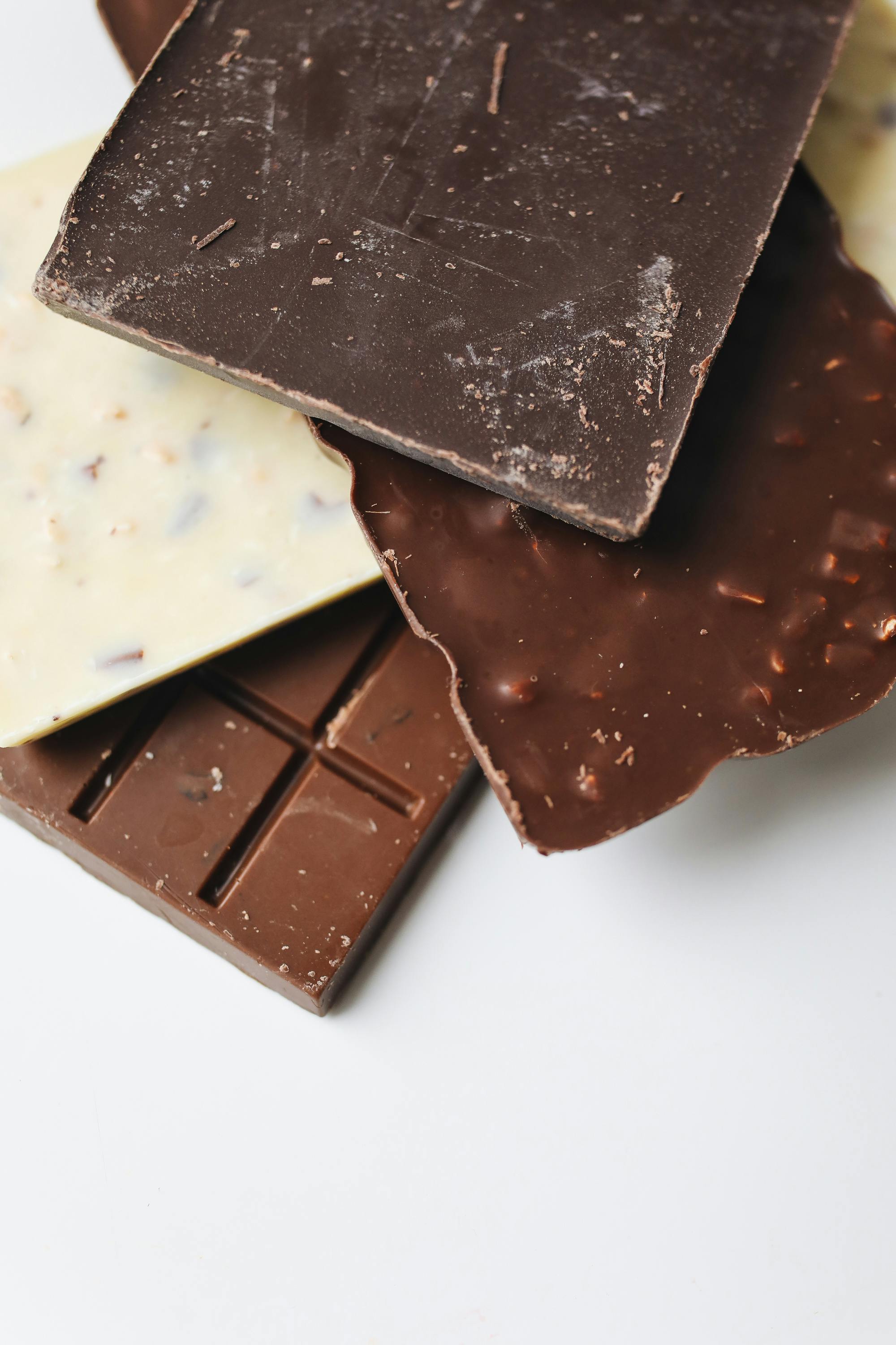 Chocolate with white bloom | Source: Pexels