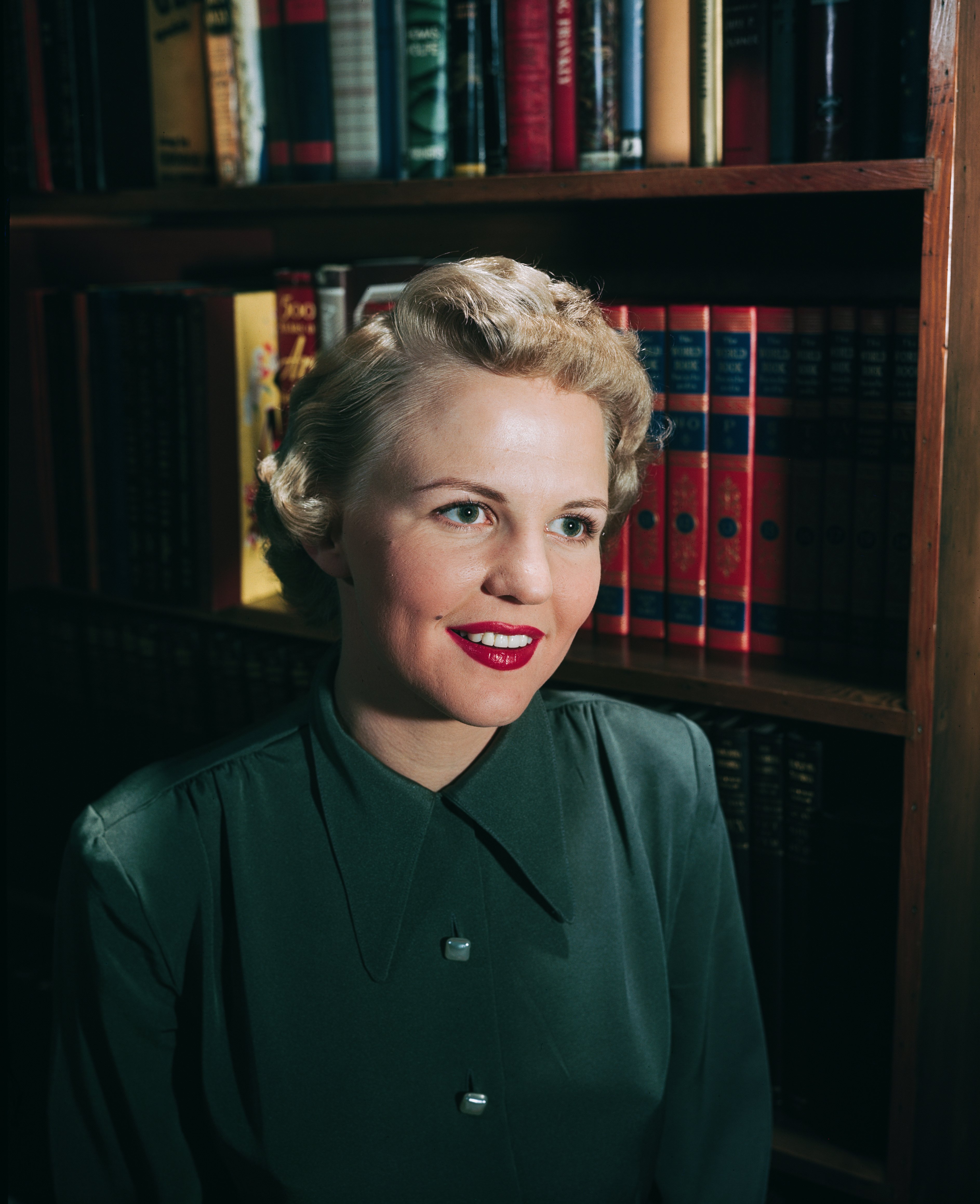 American jazz and pop singer Peggy Lee (1920 - 2002), circa 1950 | Photo: Getty Images