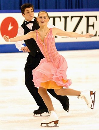 Tessa Virtue and Scott Moir at the 2005 Junior World Championships | Source: Wikimedia