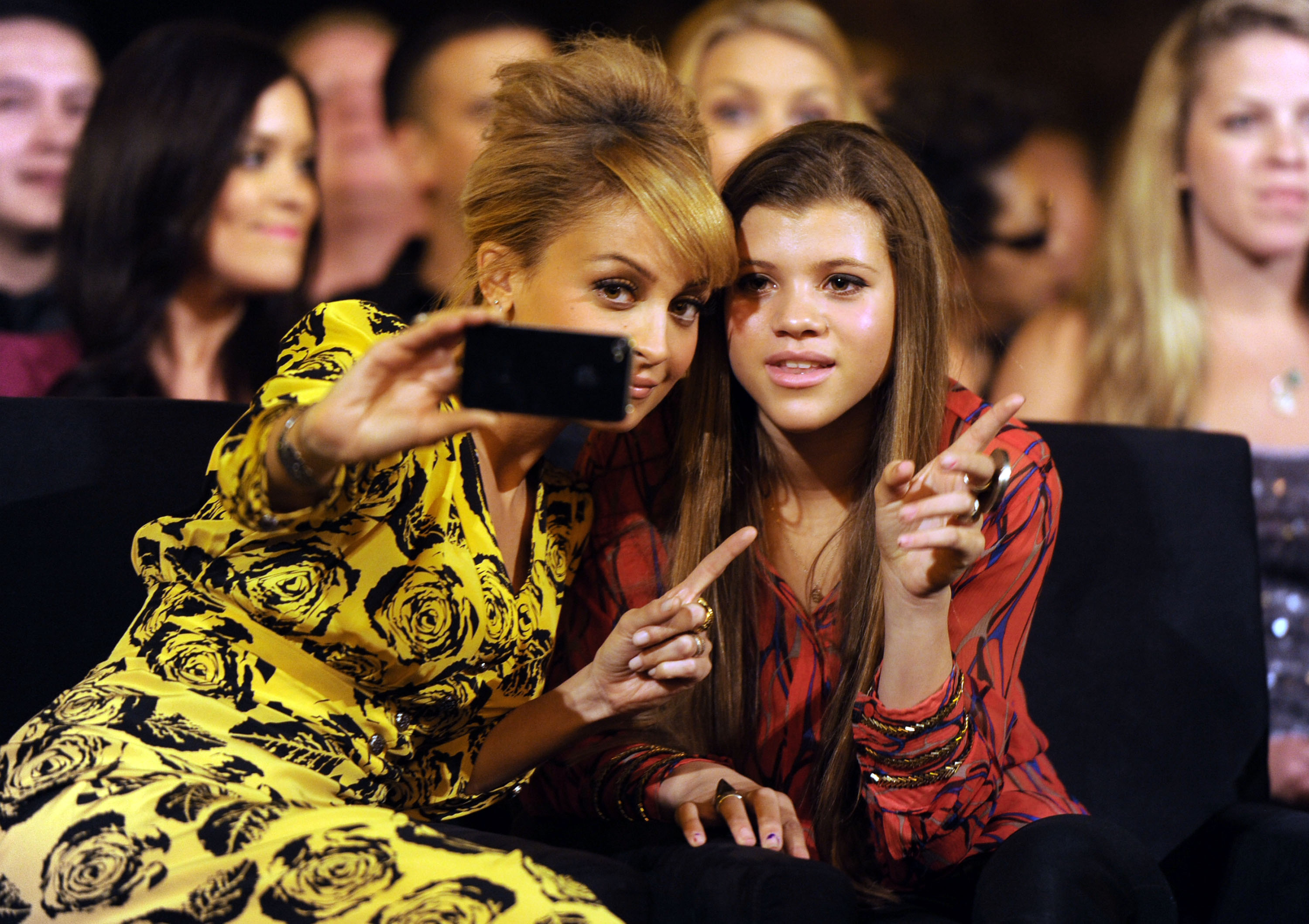 Nicole Richie and Sofia Richie at the Lionel Richie and Friends in Concert at the MGM Grand Garden Arena on April 2, 2012 in Las Vegas, Nevada. | Source: Getty Images