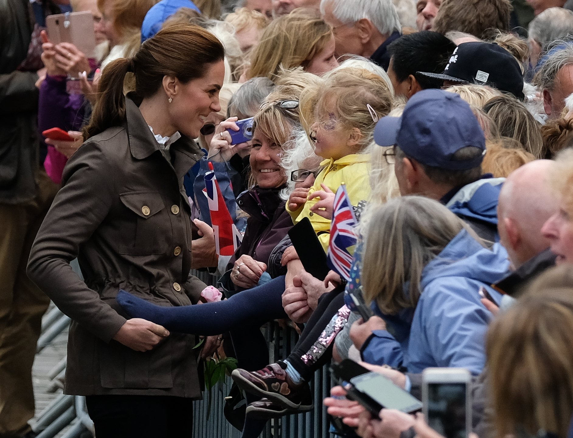 Kate Middleton greets fans at Keswick, Cumbria on June 11, 2019 | Photo: Getty Images