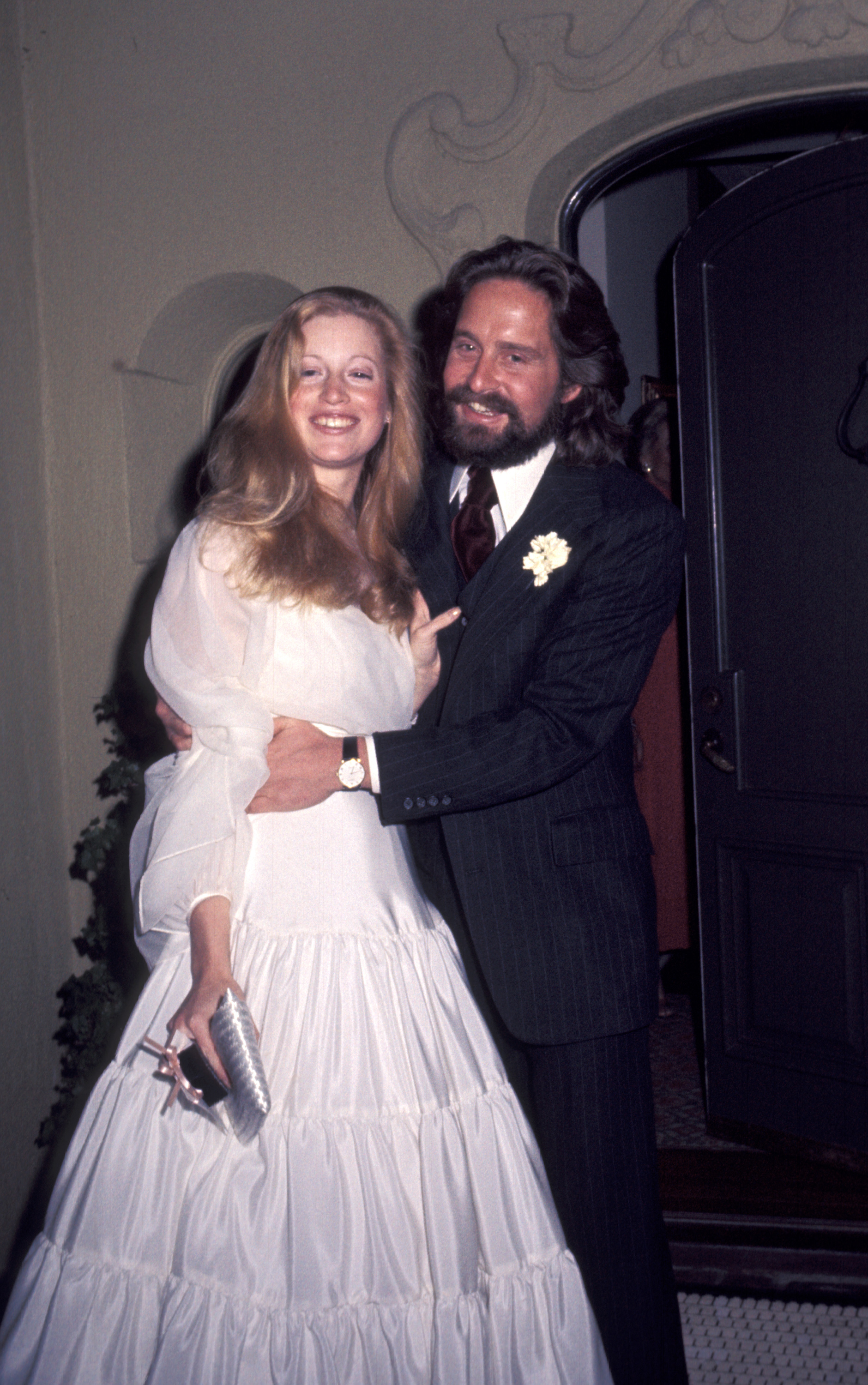 Diandra Luker and Michael Douglas during their wedding reception in 1977. | Source: Getty Images