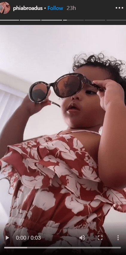 Snoop Dogg's grandaughter, Lulu trying to put on a lovely shade | Photo: Instagram/phiabroadus