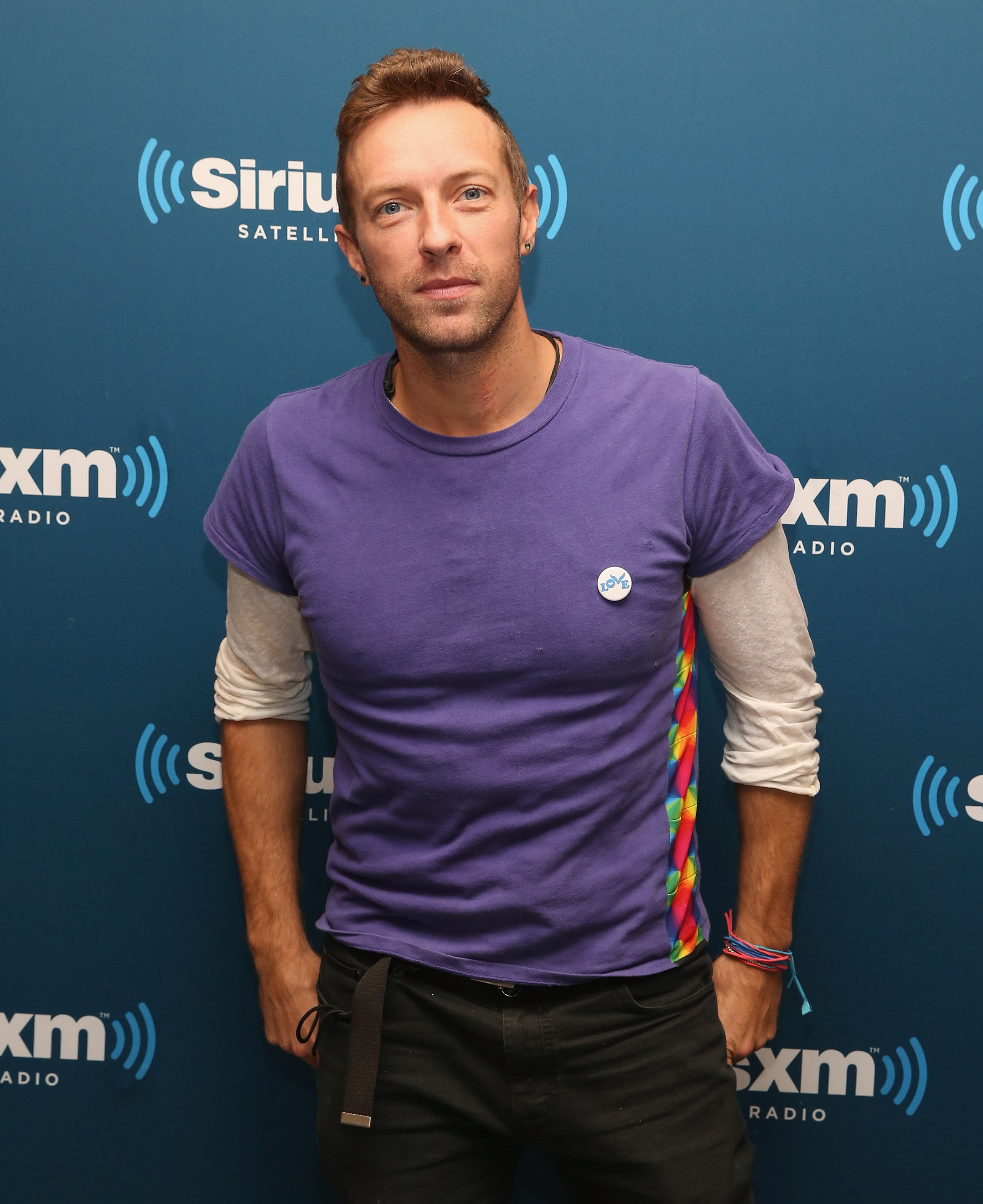 Chris Martin visits at SiriusXM Studios in New York City on November 24, 2015. | Source: Getty Images