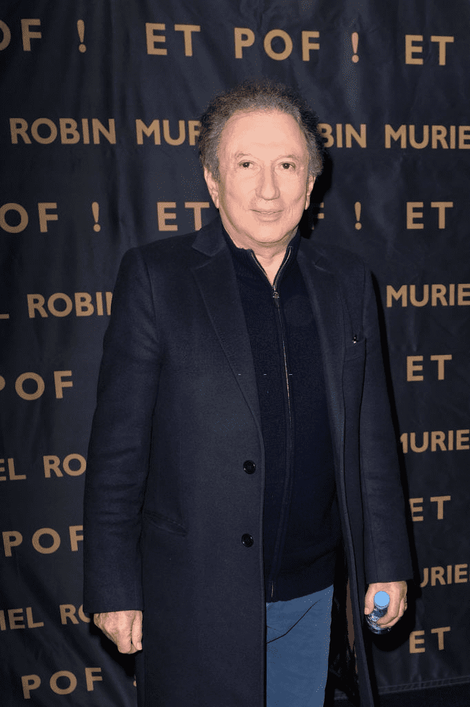 PARIS, FRANCE - 03 OCTOBRE : Michel Drucker assiste au One Woman Show "Et Pof" de Muriel Robin au Palais des sports le 03 octobre 2019 à Paris, France. | Photo : Getty Images