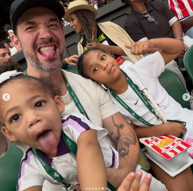 Alexis Ohanian and their daughters, Olympia and Adira Ohanian, watch Serena Williams's Wimbledon comeback from the stands while taking silly photos. | Source: Instagram/alexisohanian