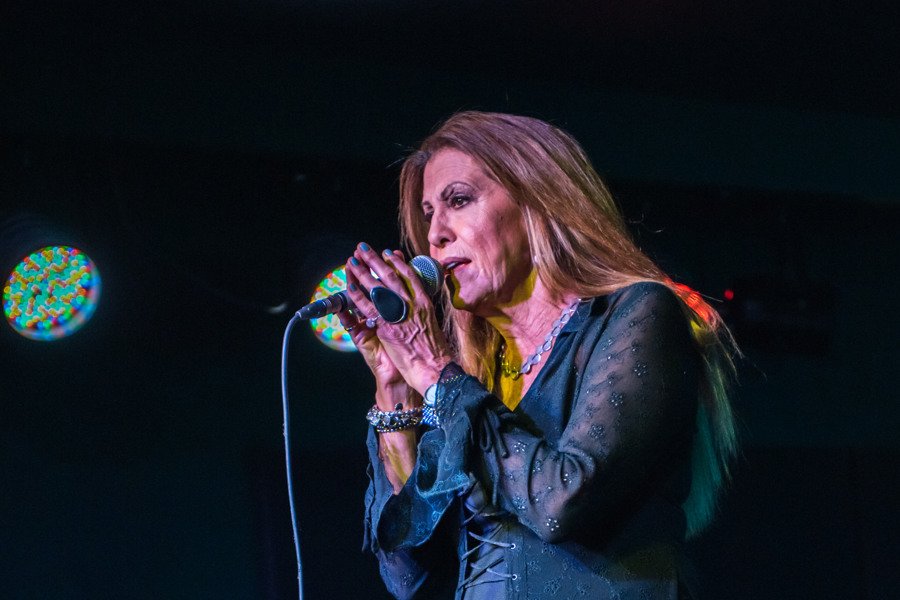 The musician performs live on stage at Boisdale of Canary Wharf on May 14, 2018, in London, England | Source: Getty Images