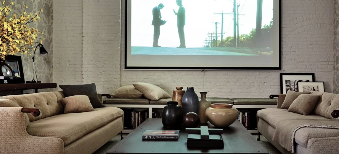 Meg Ryan's media room in her New York City loft on April 10, 2017. | Source: YouTube/Architectural Digest