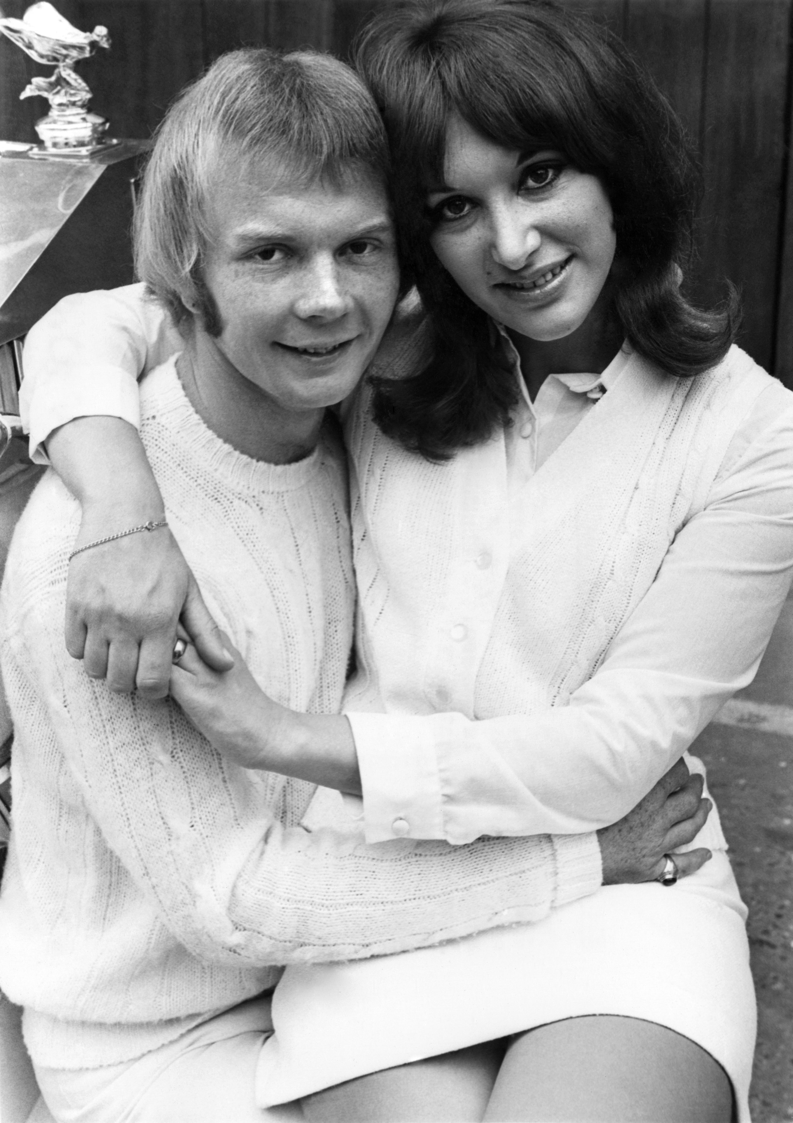 Colin Petersen and his bride Joanne Newfield on their honeymoon in Majorca, Spain, in June 1968 | Source: Getty Images