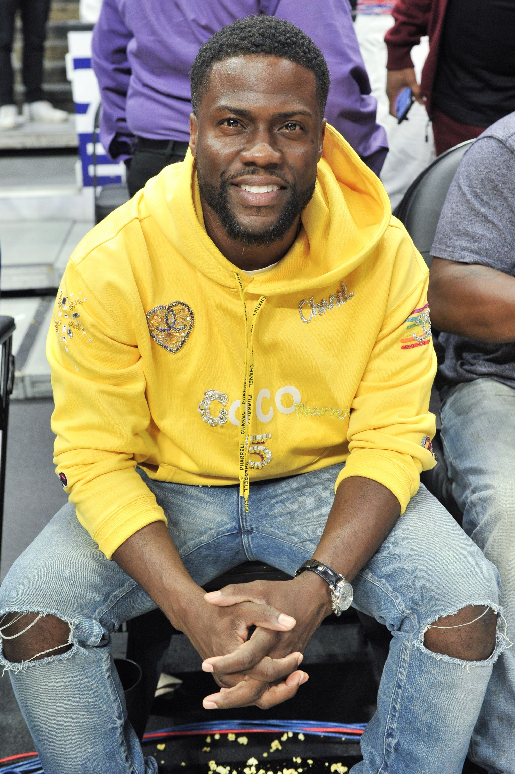 Kevin Hart at a basketball game between the L.A Clippers and the Toronto Raptors on November 11, 2019 in Los Angeles, California. | Source: Getty Images