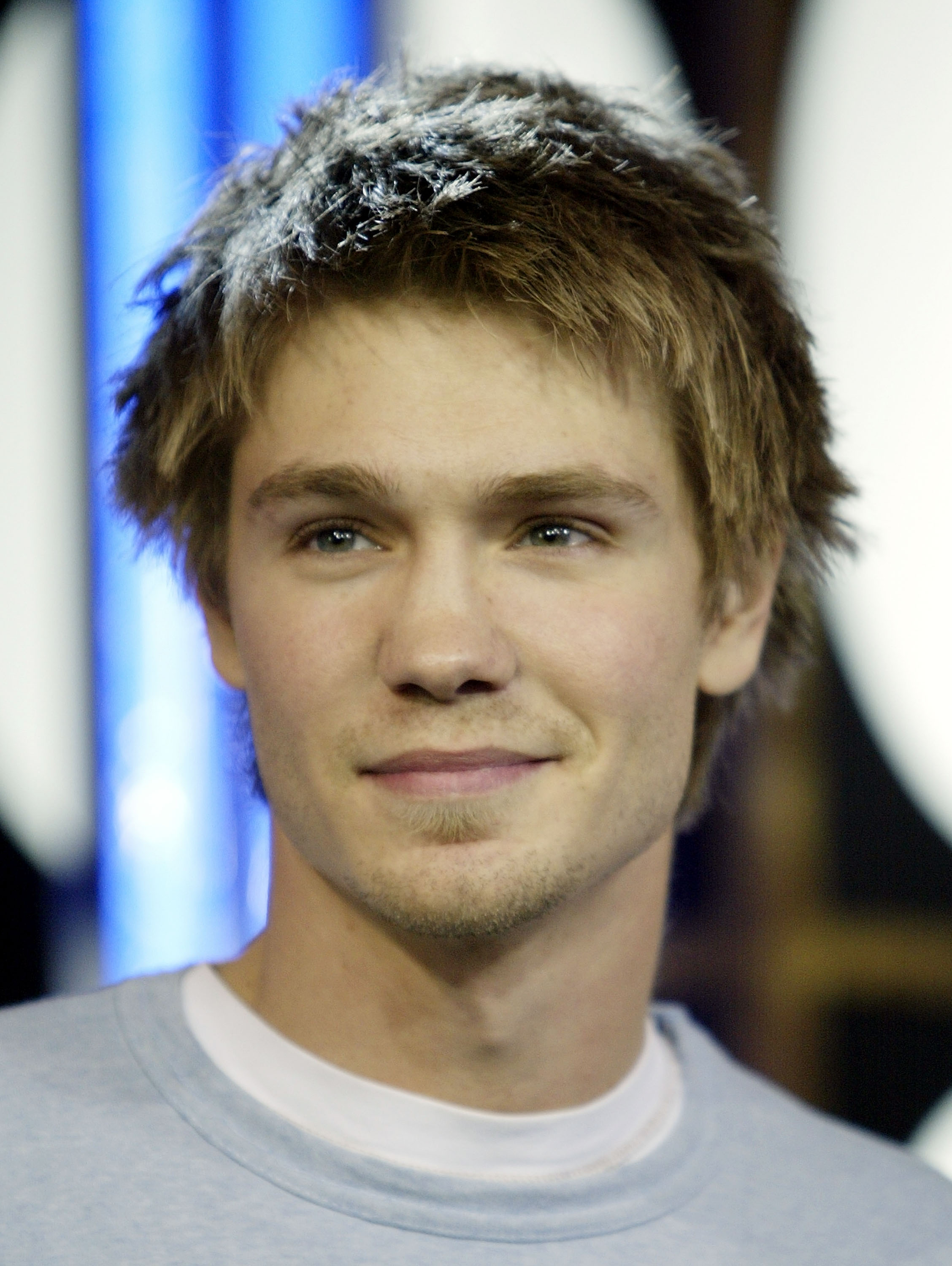 The Hollywood star during the "TRL Breakout Stars Week" event on January 16, 2004, at the MTV Times Square Studios in New York. | Source: Getty Images