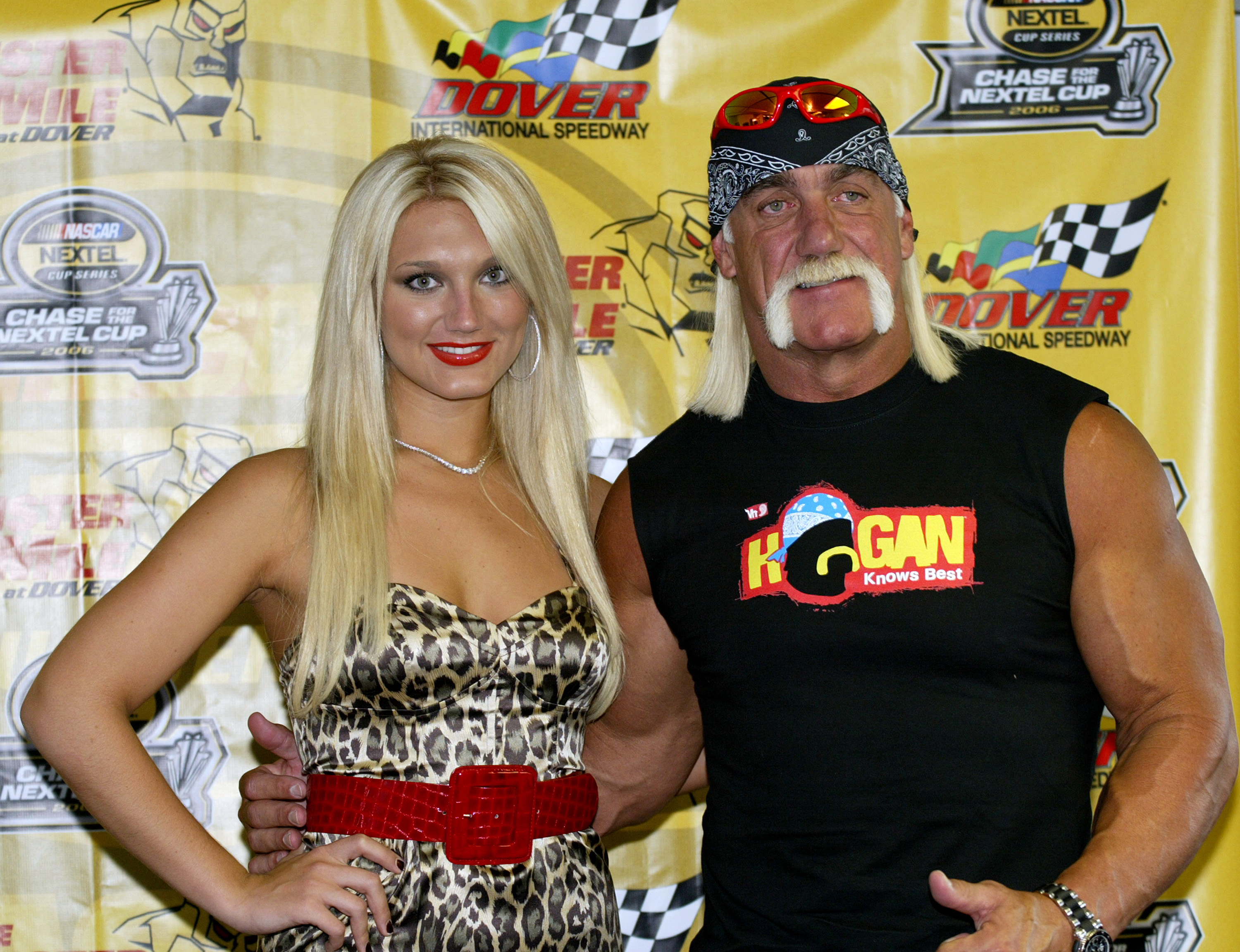 Brooke and Hulk Hogan at the NASCAR NEXTEL Cup Dover 400 on September 24, 2006, at Dover International Speedway in Delaware. | Source: Getty Images