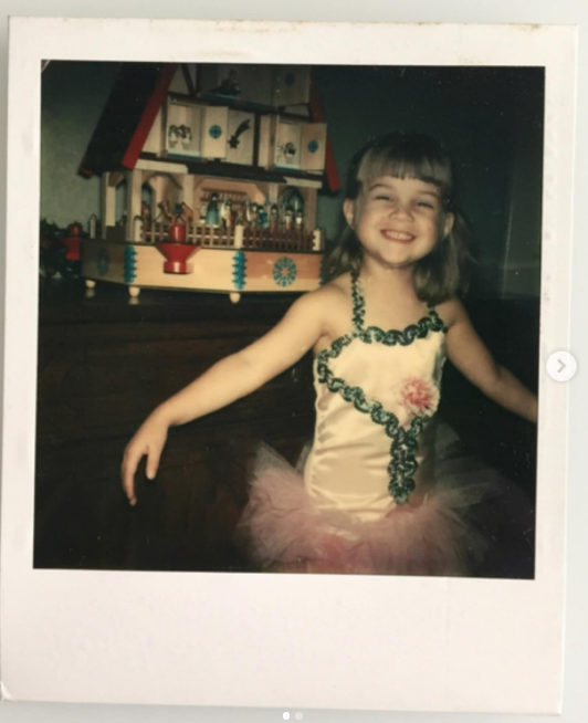 Betty Witherspoon earned a doctorate in nursing during her distinguished medical career. In this throwback photo, Reese Witherspoon can be seen dressed in a ballerina outfit on September 22, 2023. | Source: Getty Images