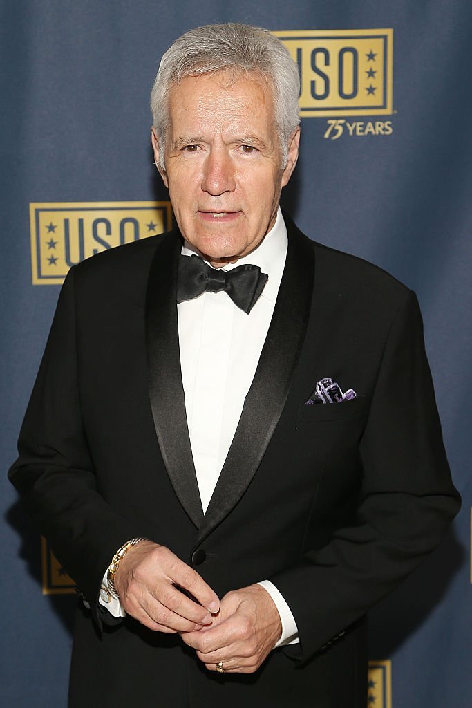 "Jeopardy!" host Alex Trebek attends the 2016 USO Gala | Photo: Getty Images