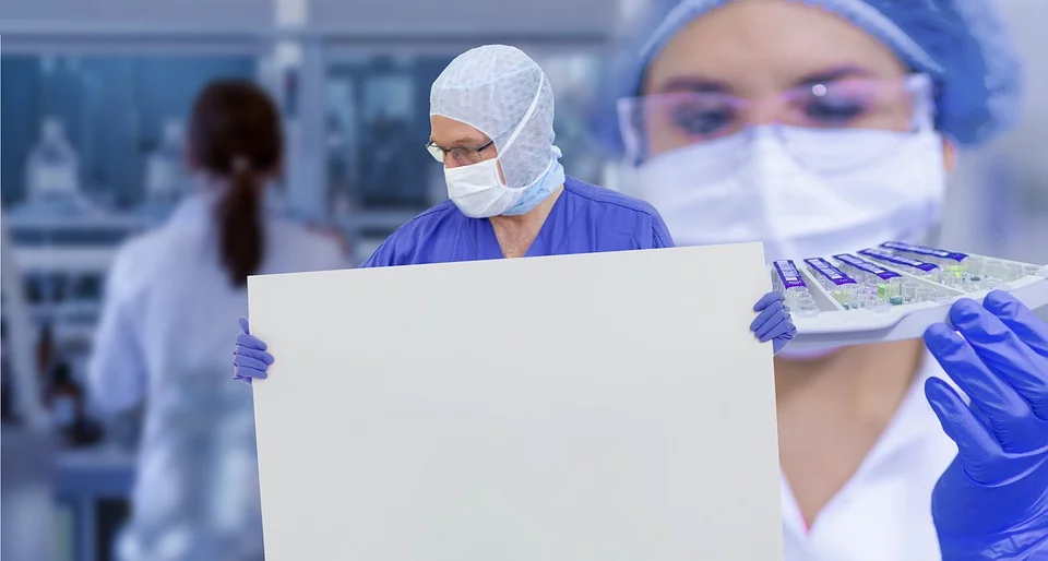 Personal médico realizando pruebas de laboratorio. | Foto: Pixabay Personal médico realizando pruebas de laboratorio. | Foto: Pixabay