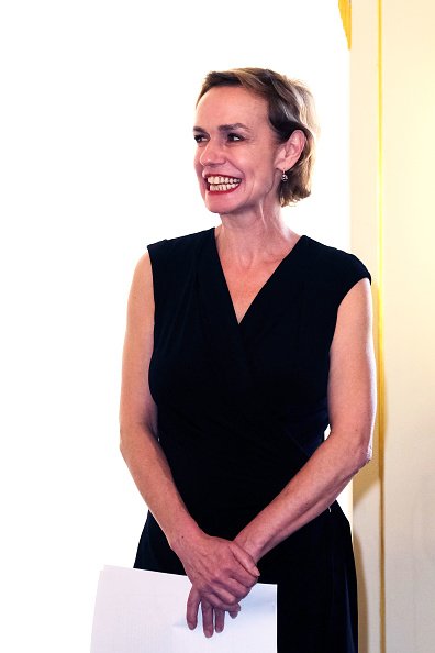 L'actrice Sandrine Bonnaire assiste au lancement du "22ème Printemps des Poètes"|Photo : Getty Images.