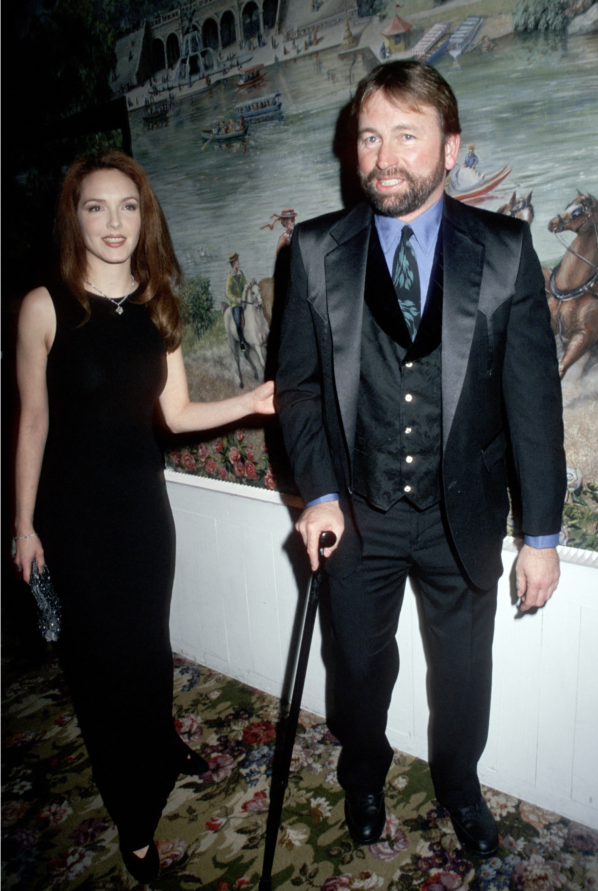 Amy Yasbeck and John Ritter during National Board of Review Annual Gala at Tavern on the Green in New York City, United States in 1997 | Source: Getty Images