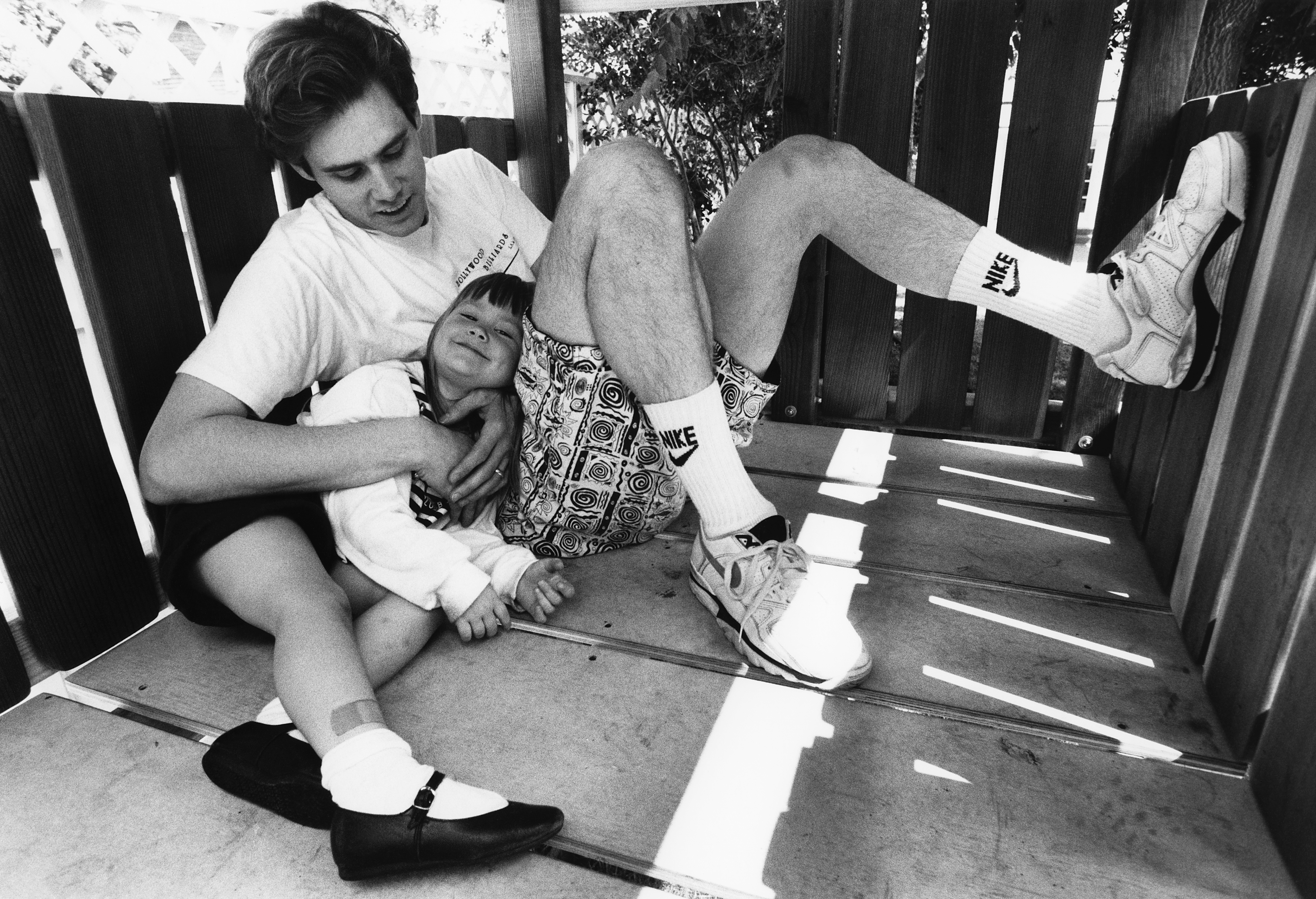 Jim and Jane Carrey pictured together at home in 1991 | Source: Getty Images