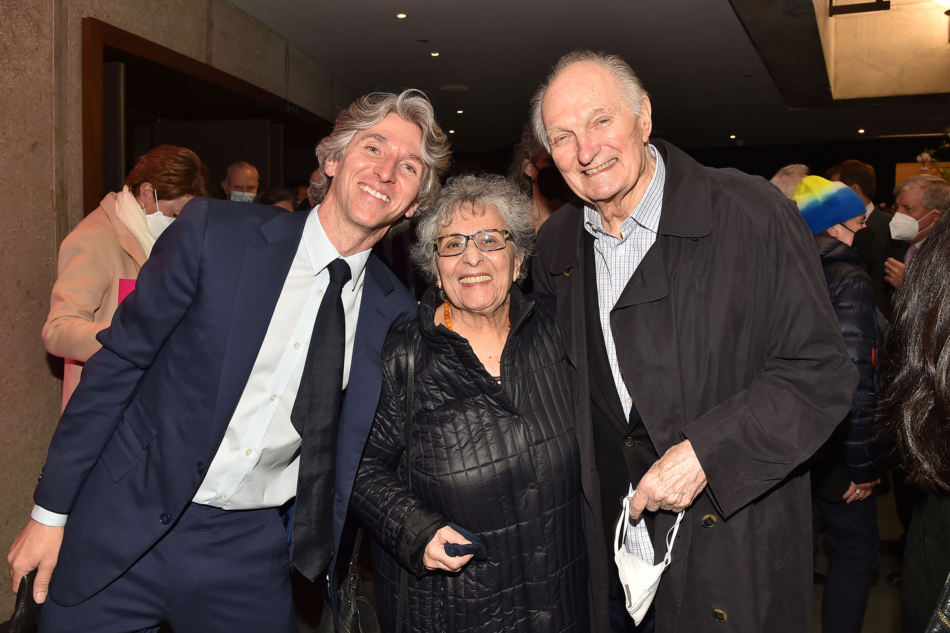 Arlene and Alan Alda and Damian Woetzel attend the Juilliard Gala on April 27, 2022 | Source: Getty Images