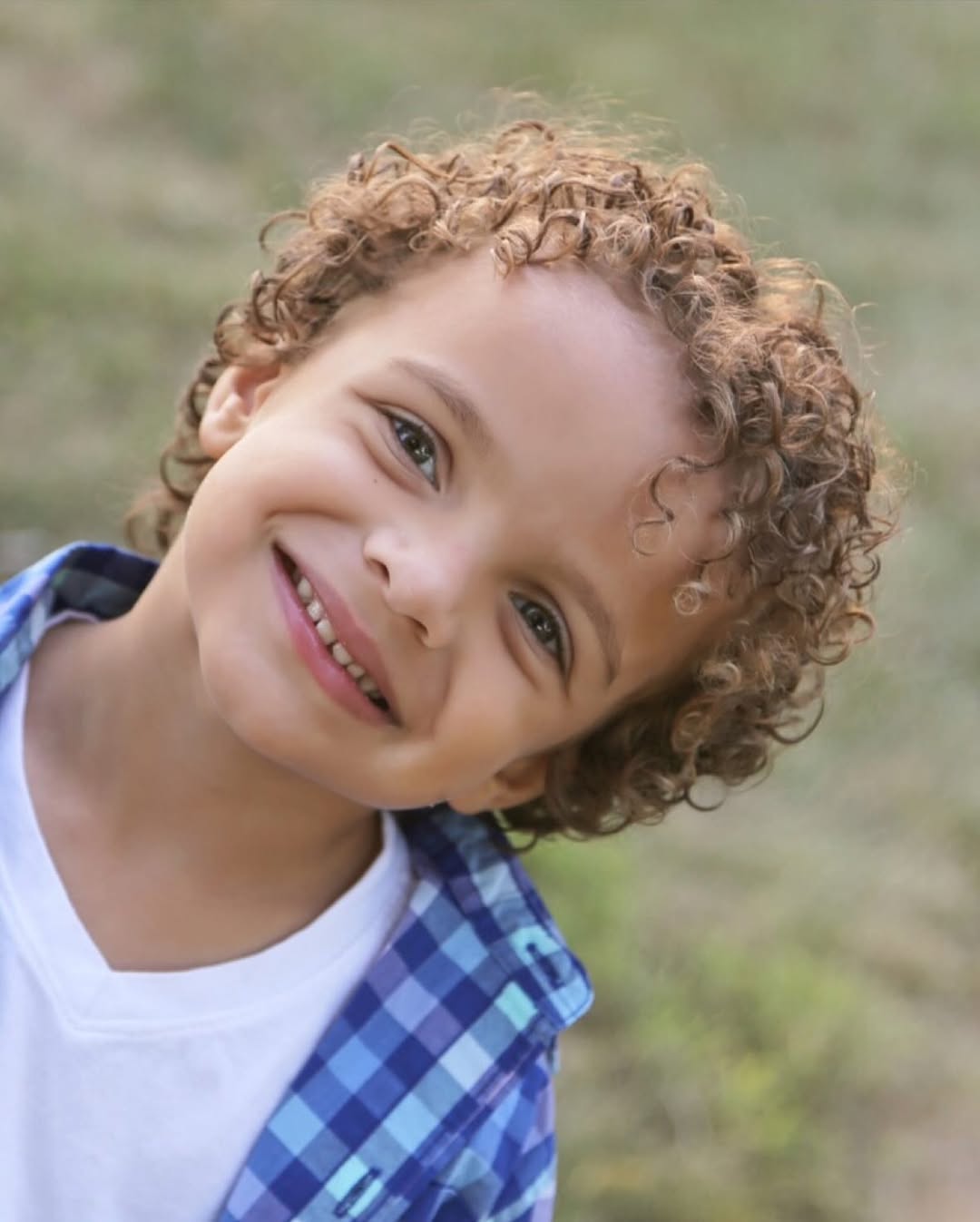 AJ Ribeiro seen in a post dated October 28, 2024 | Source: Instagram/mrsangelaribeiro1