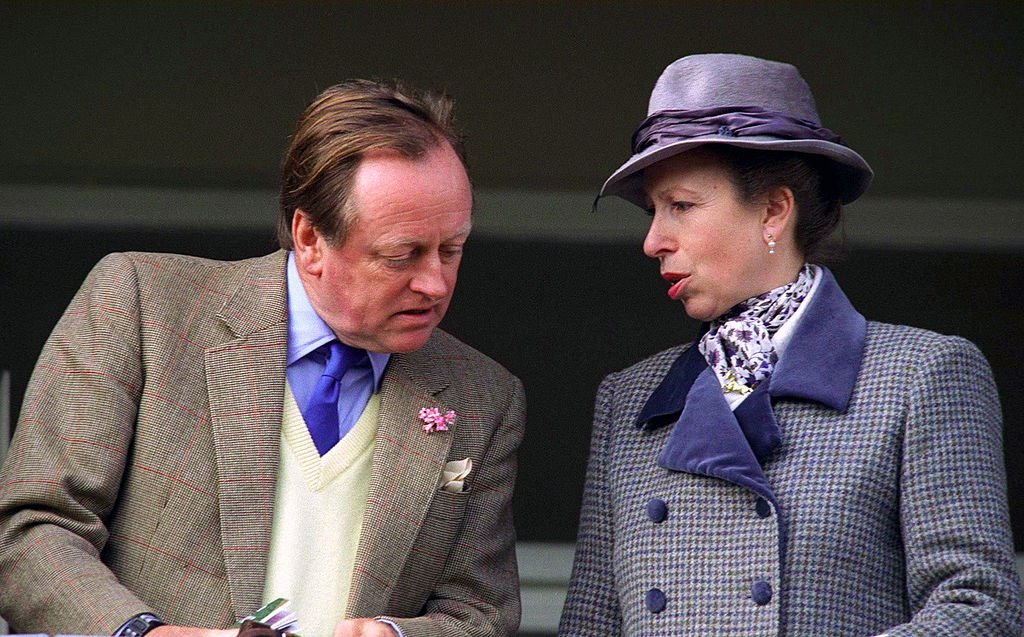  Princess Anne At Cheltenham Races Chatting With Her Friend Andrew Parker-bowles on March 13, 1997. | Photo: Getty Images