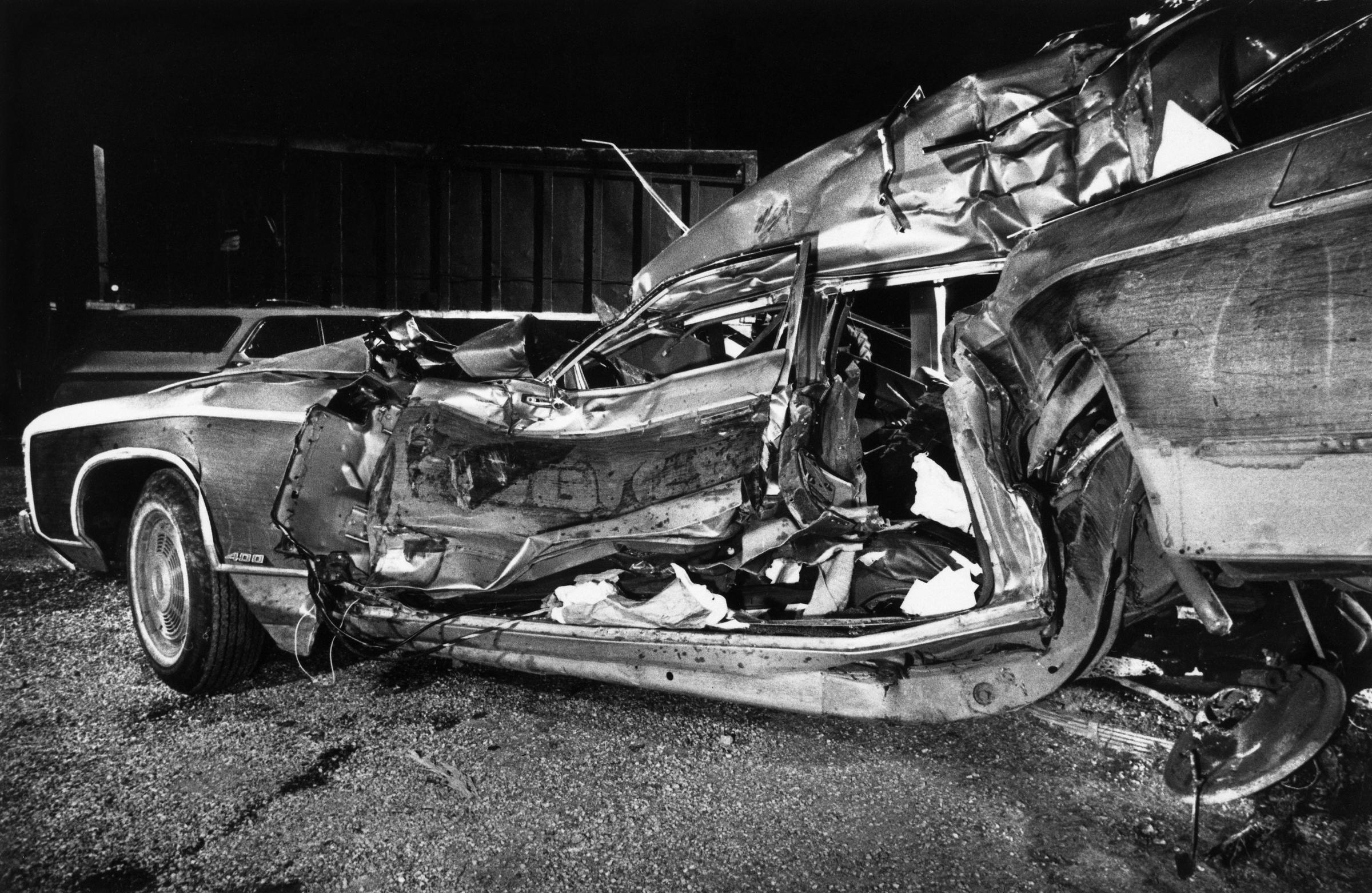 The wreckage of the Biden family vehicle after the fatal crash on December 18, 1972, in Wilmington, Delaware. | Source: Getty Images