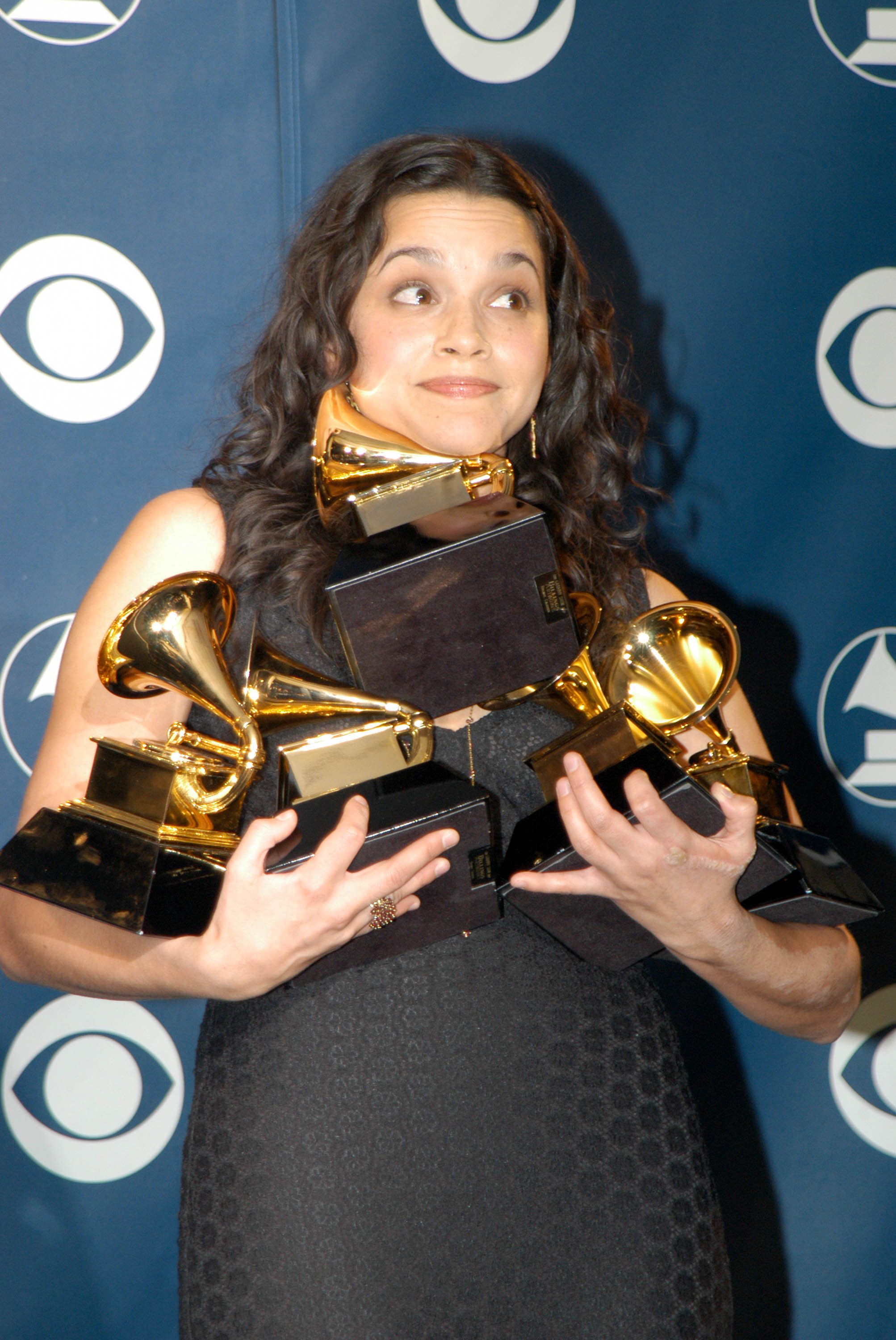 Norah Jones with her trophies at the 45th Annual Grammy Awards | Source: Getty Images