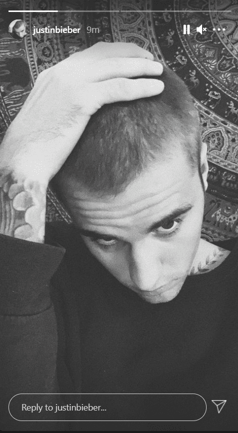 Justin Bieber showing off his new haircut on his Instagram Story. | Photo: Instagram/justinbieber