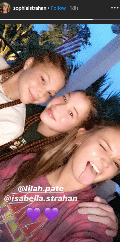 Isabella and Sophia Strahan pose with a friend | Source: IG stories of https://www.instagram.com/sophialstrahan