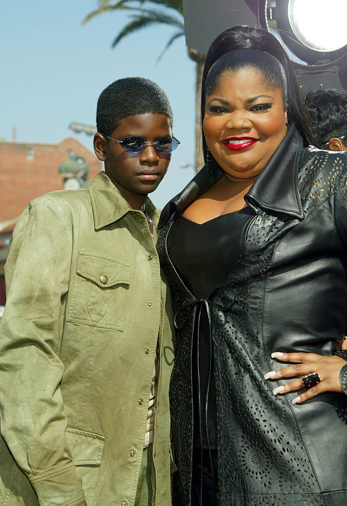 Actress, Mo'Nique and her son, young Shalon Jackson at the 3rd Annual BET Awards on June 24, 2003 | Photo: Getty Images