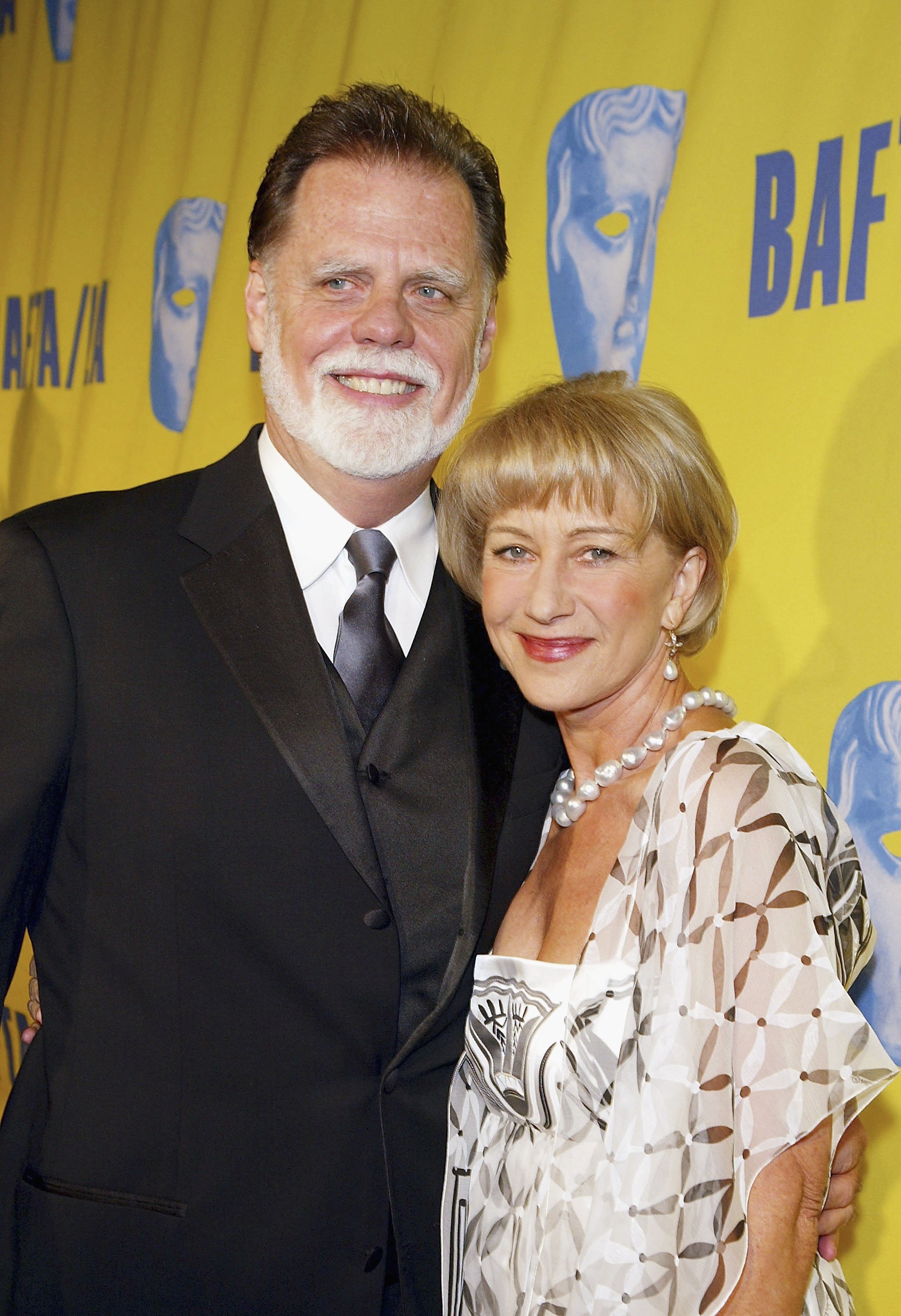 Taylor Hackford and Helen Mirren at the 13th Annual BAFTA/LA Britannia Awards on November 4, 2004, in Beverly Hills, California. | Source: Getty Images