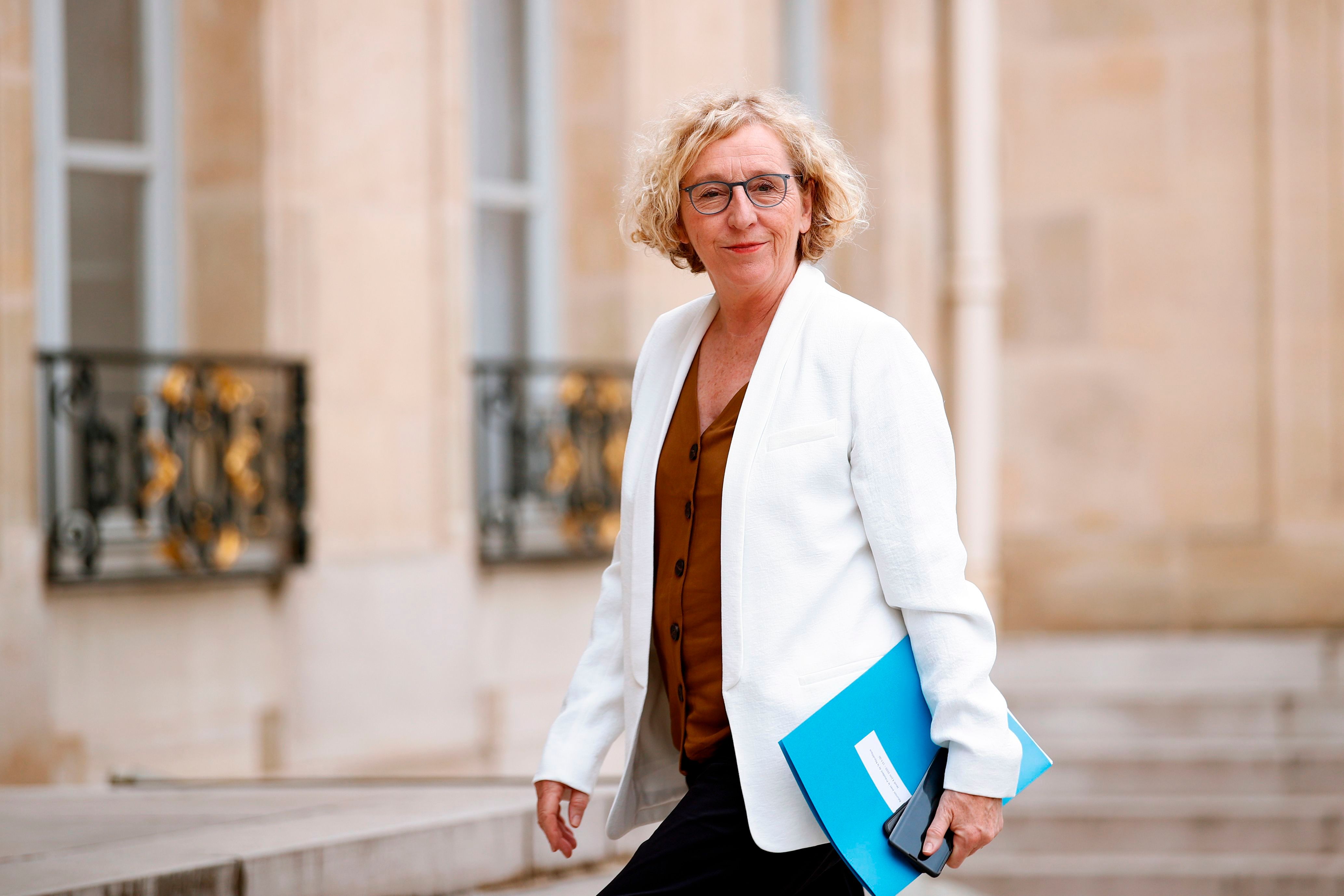 Muriel Penicaud, arrive à l'Elysée à Paris le 4 juin 2020, pour rencontrer le président français et les représentants des syndicats français des travailleurs et des employeurs sur les conséquences sociales et économiques de la pandémie COVID-19. | Photo : Getty Images