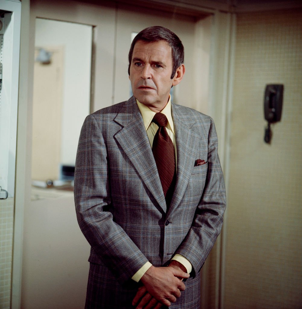 Paul Lynde appearing in the ABC TV series 'The New Temperatures Rising Show' on October 2, 1973. | Photo: Getty Images