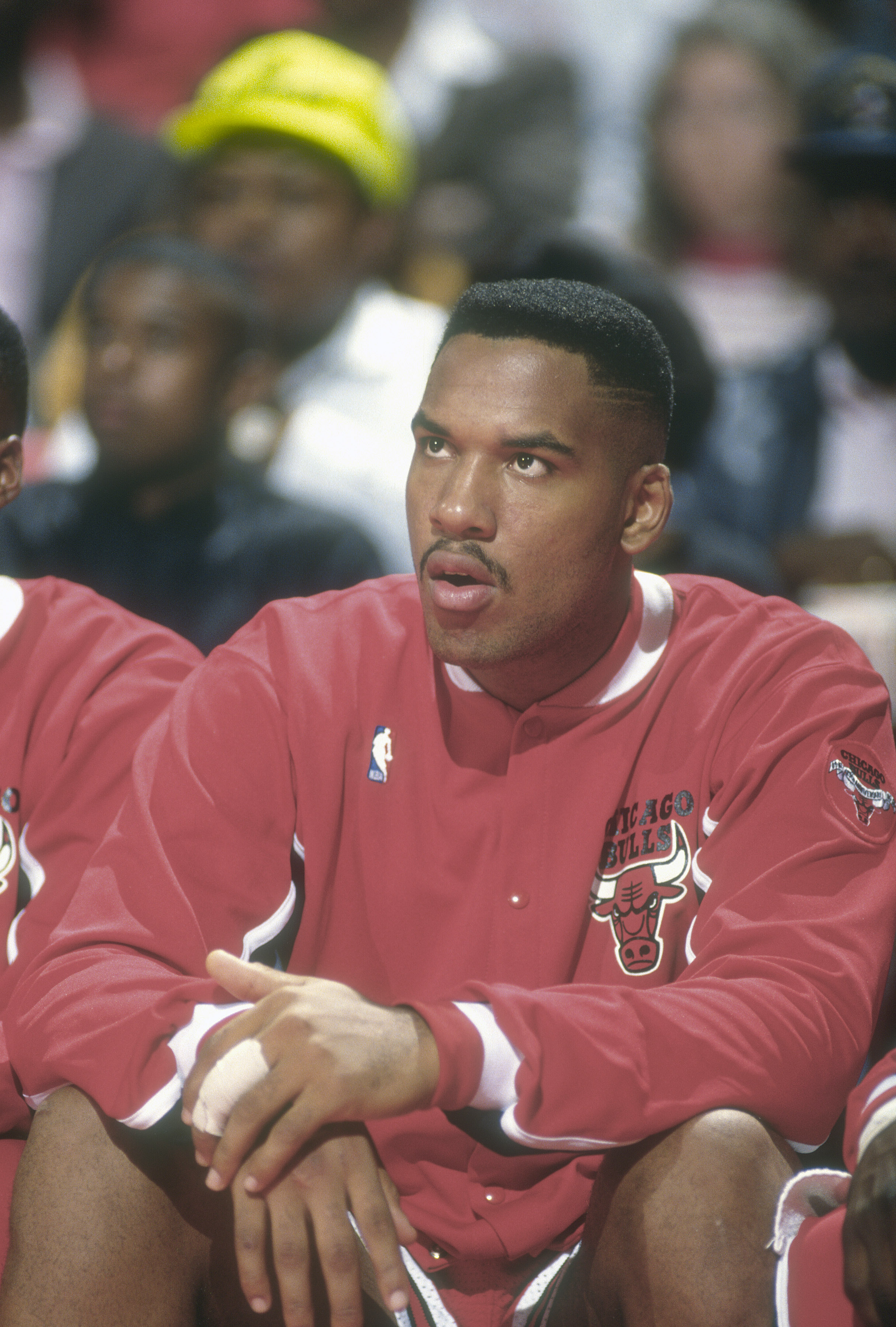 Stacey King is pictured during an NBA basketball game, circa 1990 | Source: Getty Images