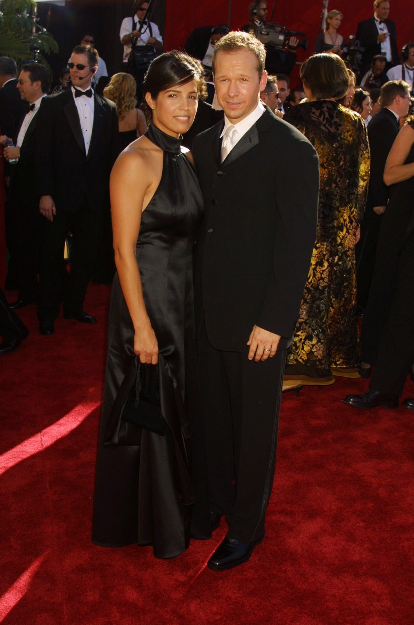 Kim Fey and Donnie Wahlberg at the 54th annual Emmy Awards on September 22, 2002 | Source: Getty Images