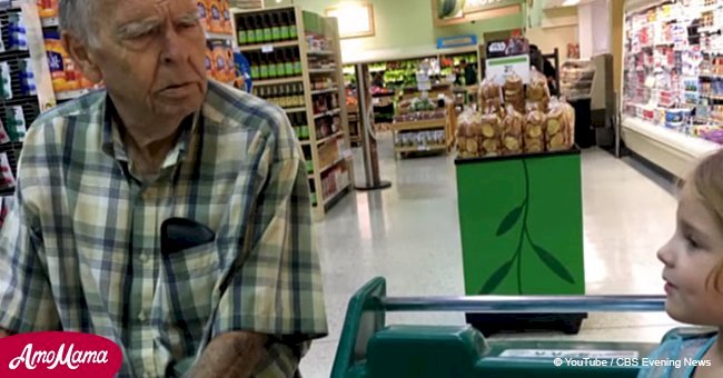 Four-year-old girl met an old man in a store, 2 years later they are still best friends