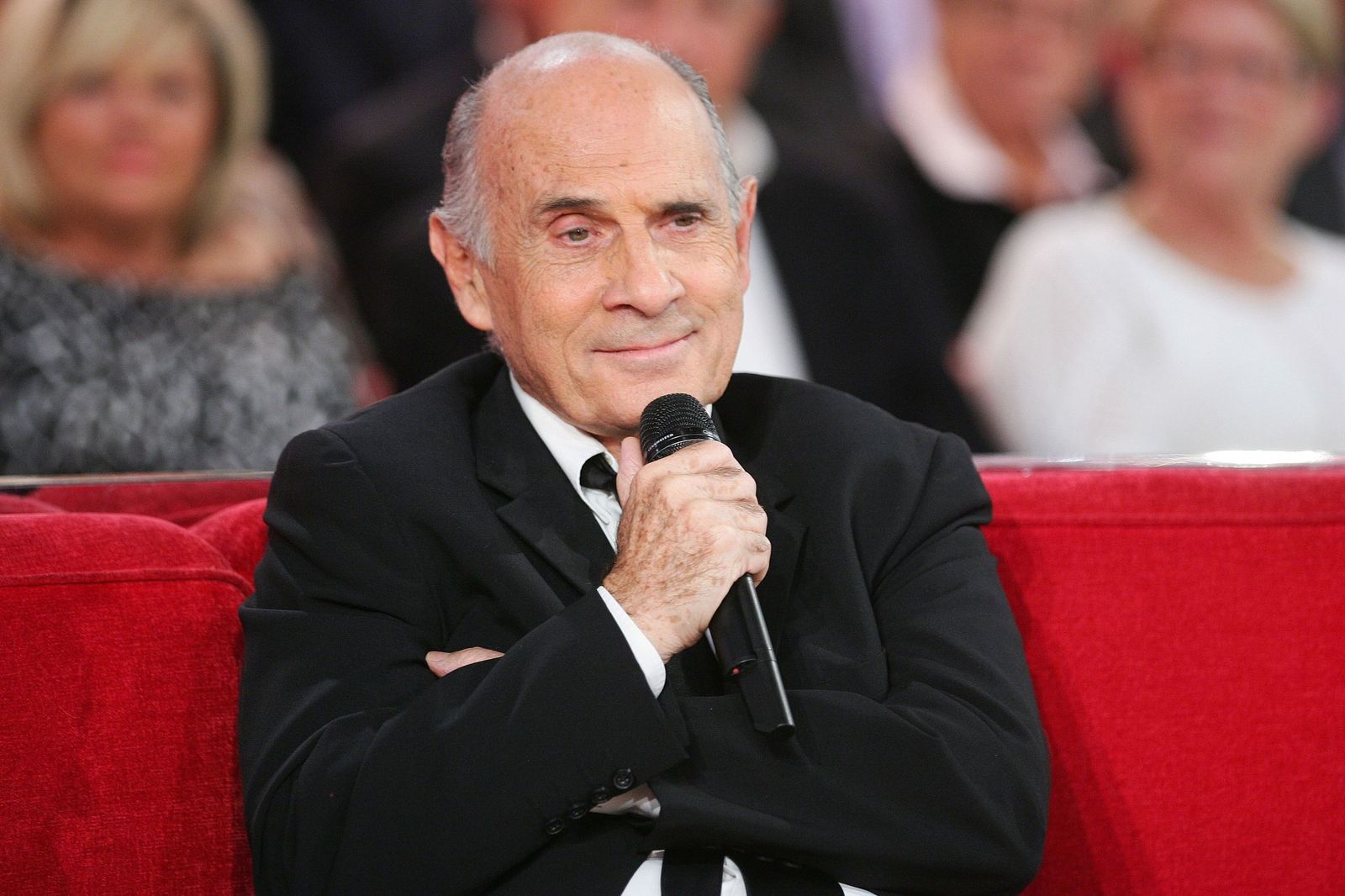 Guy Marchand sur le plateau de "Vivement dimanche". | Photo : Getty Images