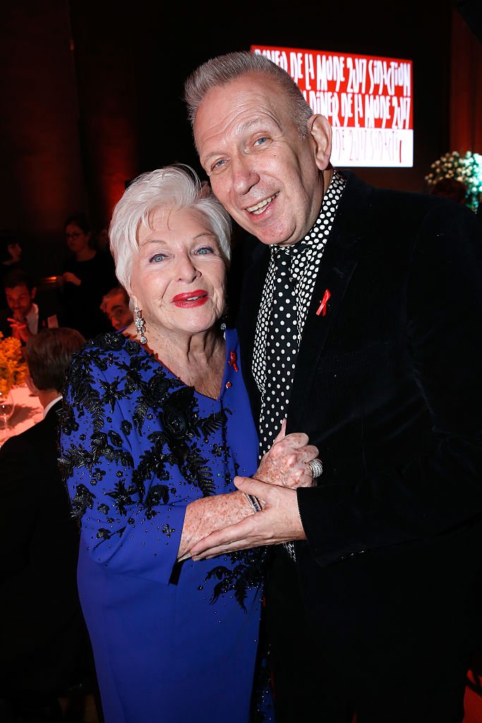 Line Renaud et Jean-Paul Gaultier. | Photo : Getty Images