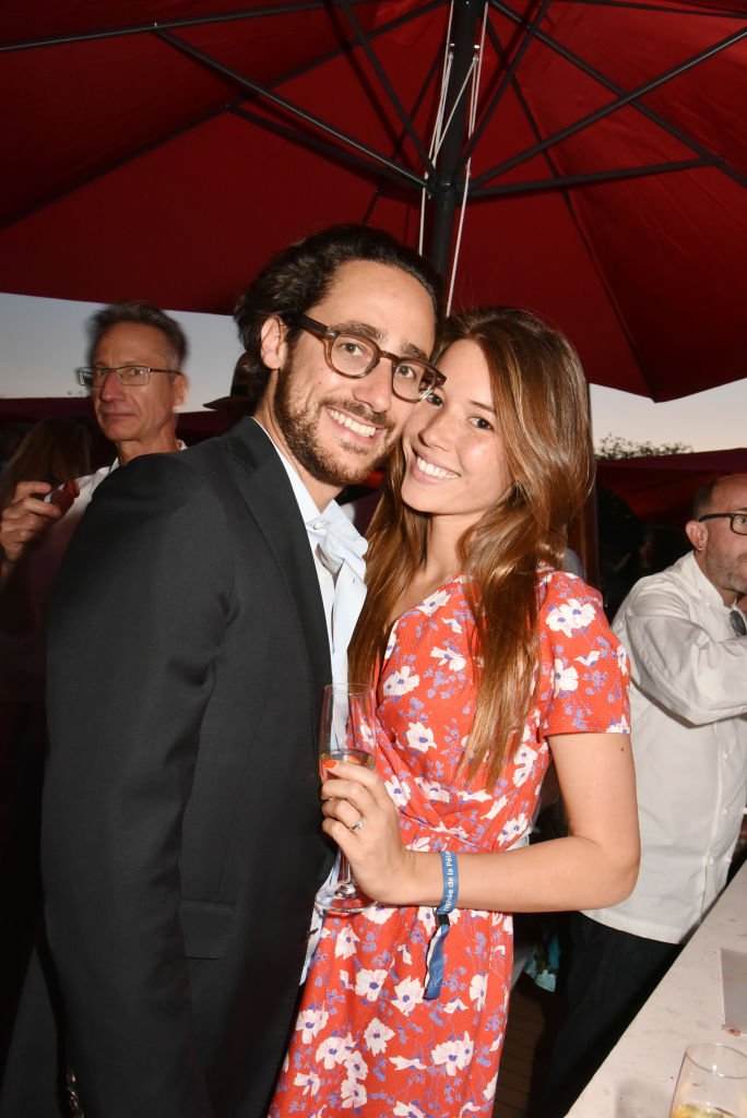 Thomas HollandeÊand Emilie Broussouloux attend "Petanque et Gastronomie" à Paris Yatch Marina Port de Grenelle on June 28, 2018 à Paris, France. | Photo : Getty Images