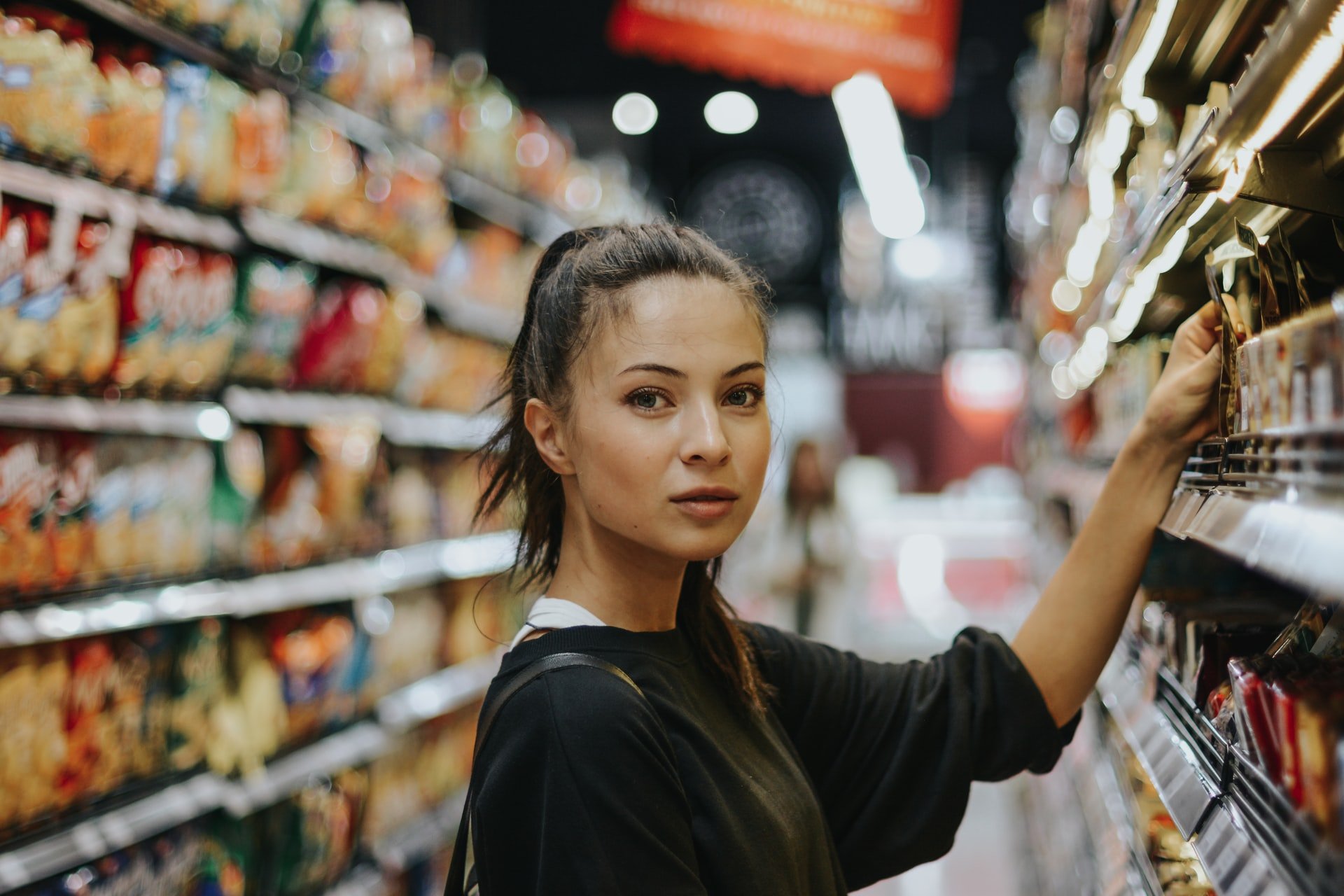 She bought groceries for someone else for the first time | Source: Unsplash