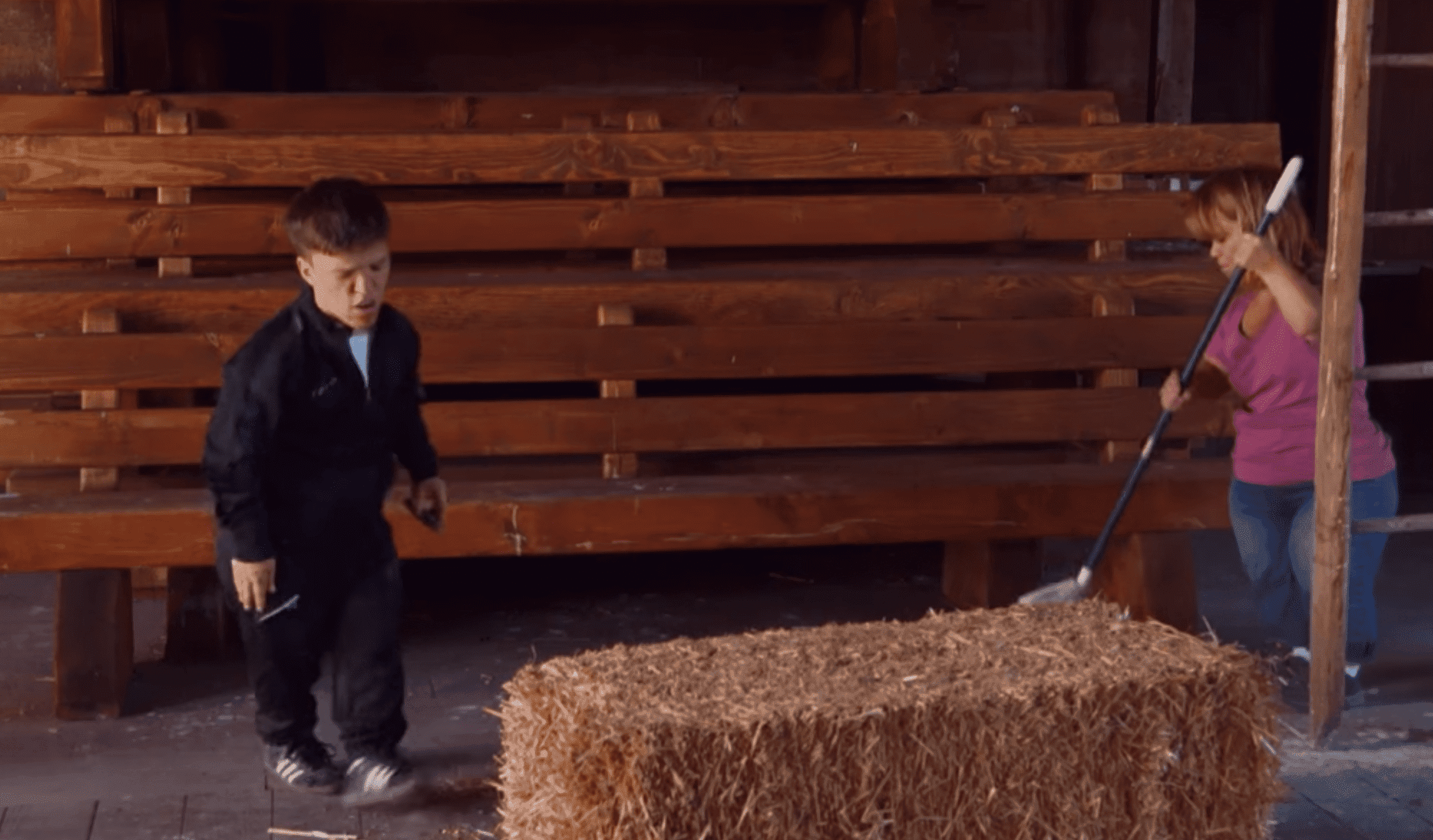 Amy and Zach clean up the barn in preparation for Jackson's birthday | Photo: Facebook/Little People, Big World
