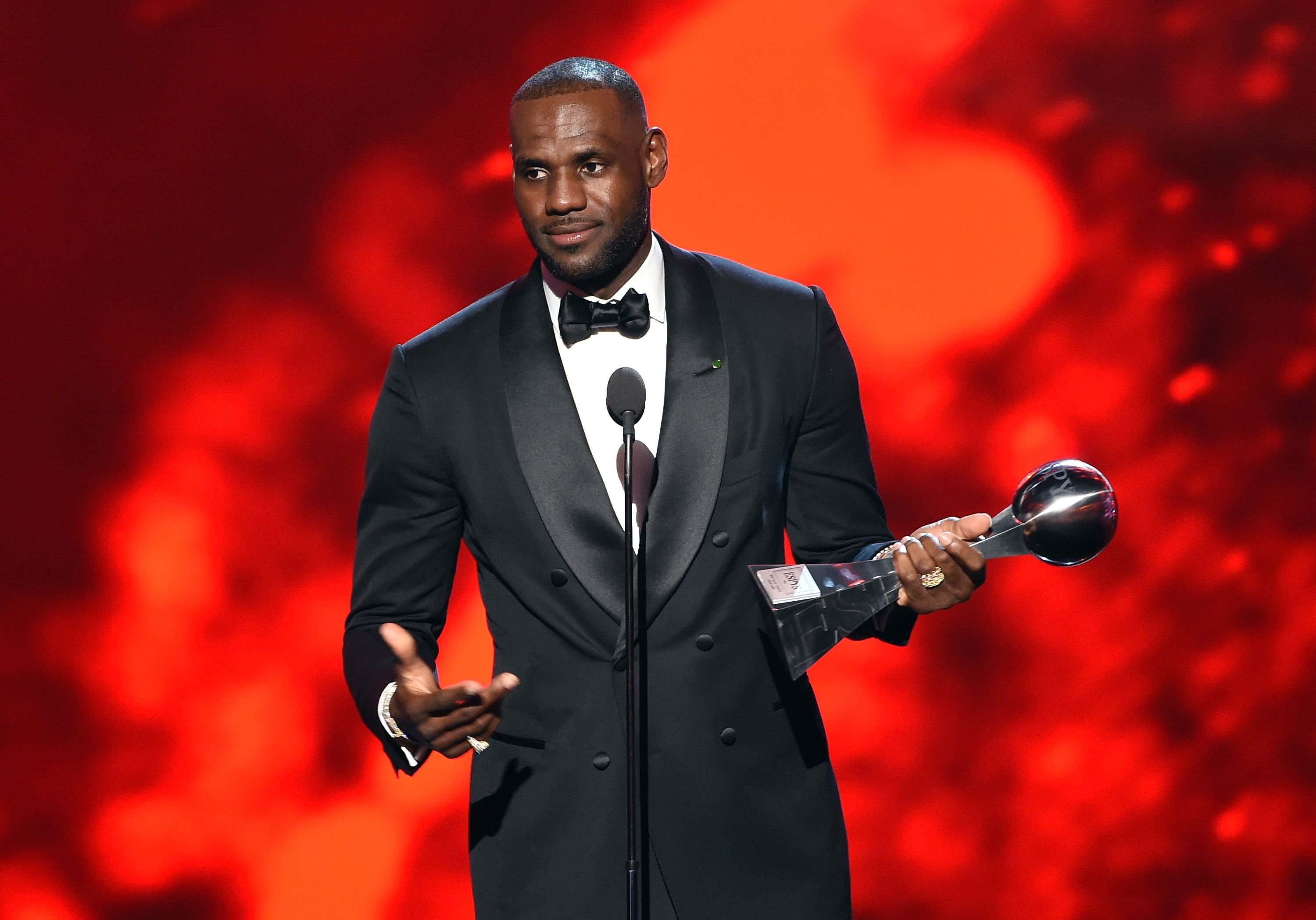 NBA player LeBron James accepts the Best Male Athlete award during the 2016 ESPYS at the Microsoft Theater on July 13, 2016, in LA, California | Photo: Getty Images