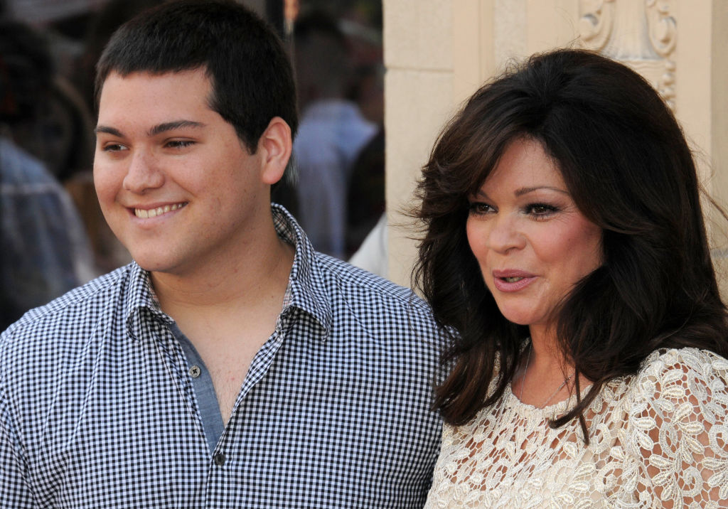 Difficult Times of Valerie Bertinelli: From Her Really Sad Wedding Day to a Painful Divorce