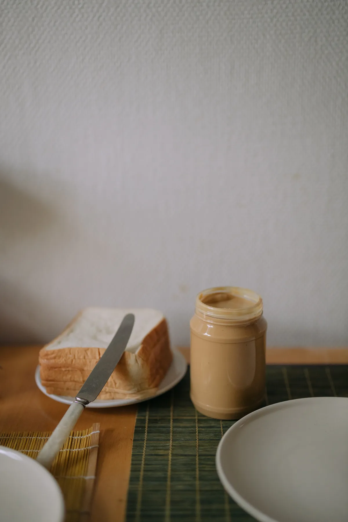 La vision de ce toast au beurre de cacahuète m'a vraiment frappé pour une raison quelconque | Source : Pexels