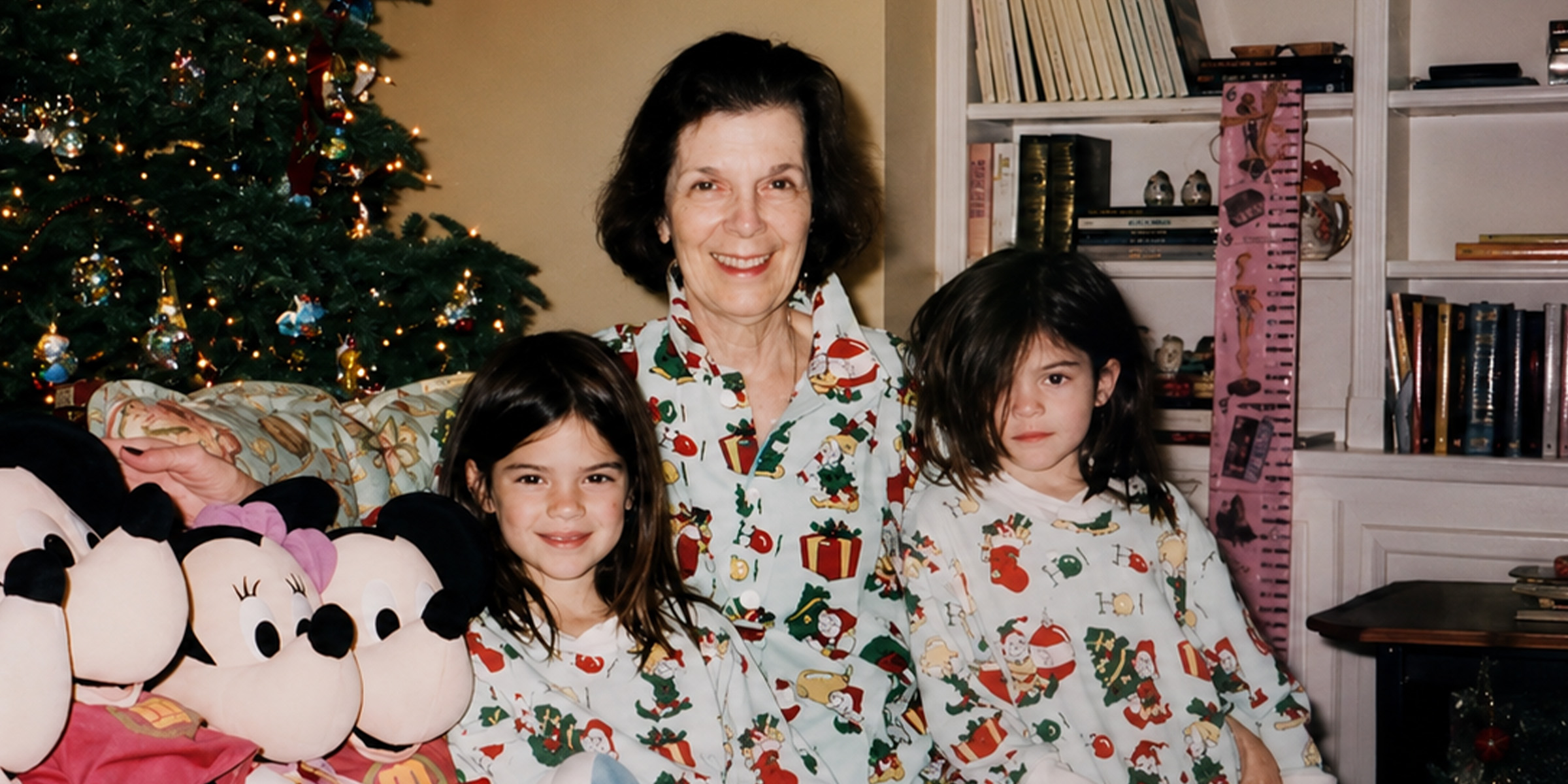 Mary Jo "MJ" Shannon with Kendall and Kylie Jenner | Source: X/knddall